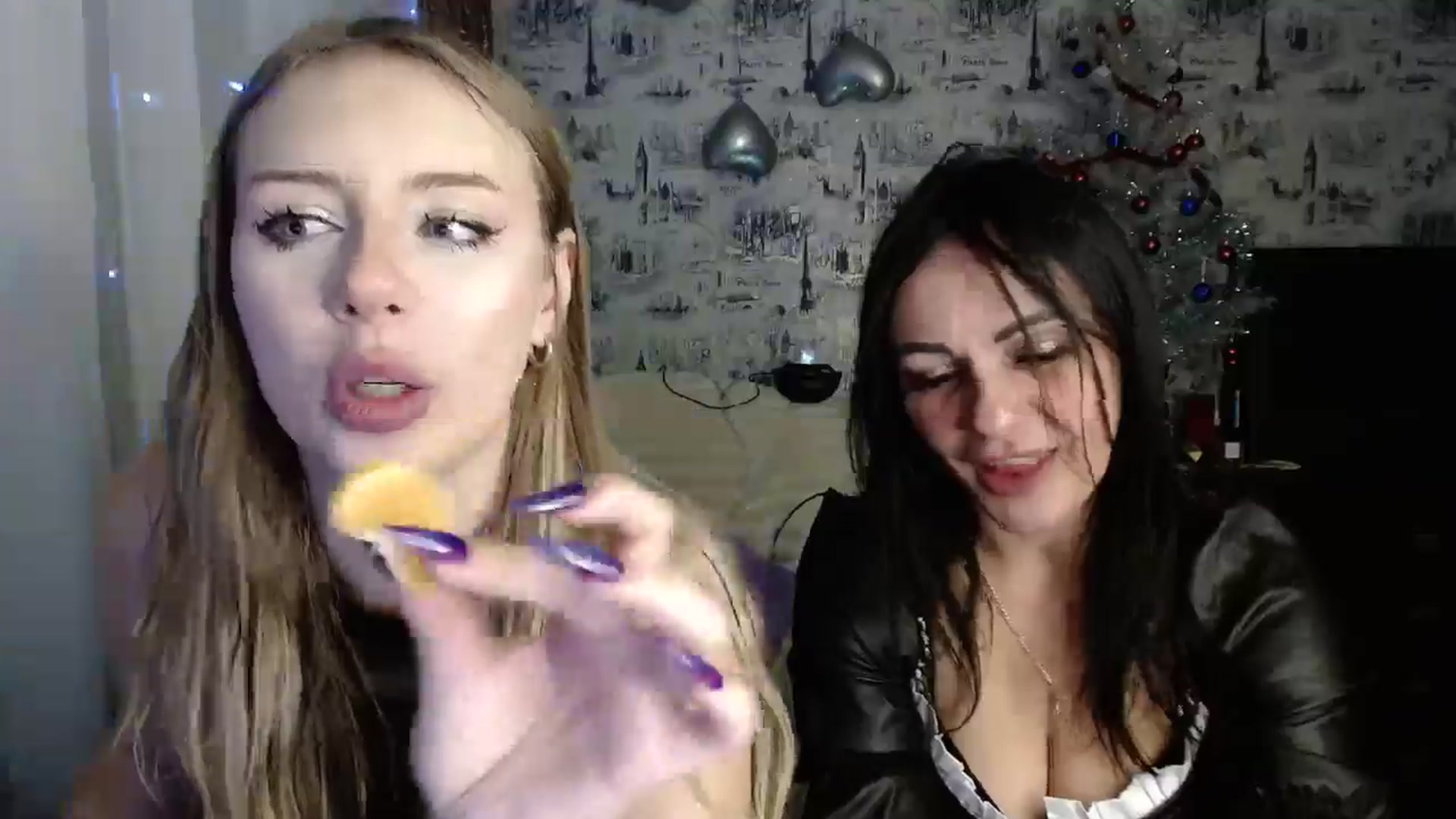 Gallery image thumbnail from YaeMiko's myfreecams stream on, 12/30/2025, 24:41 image 10 of 20