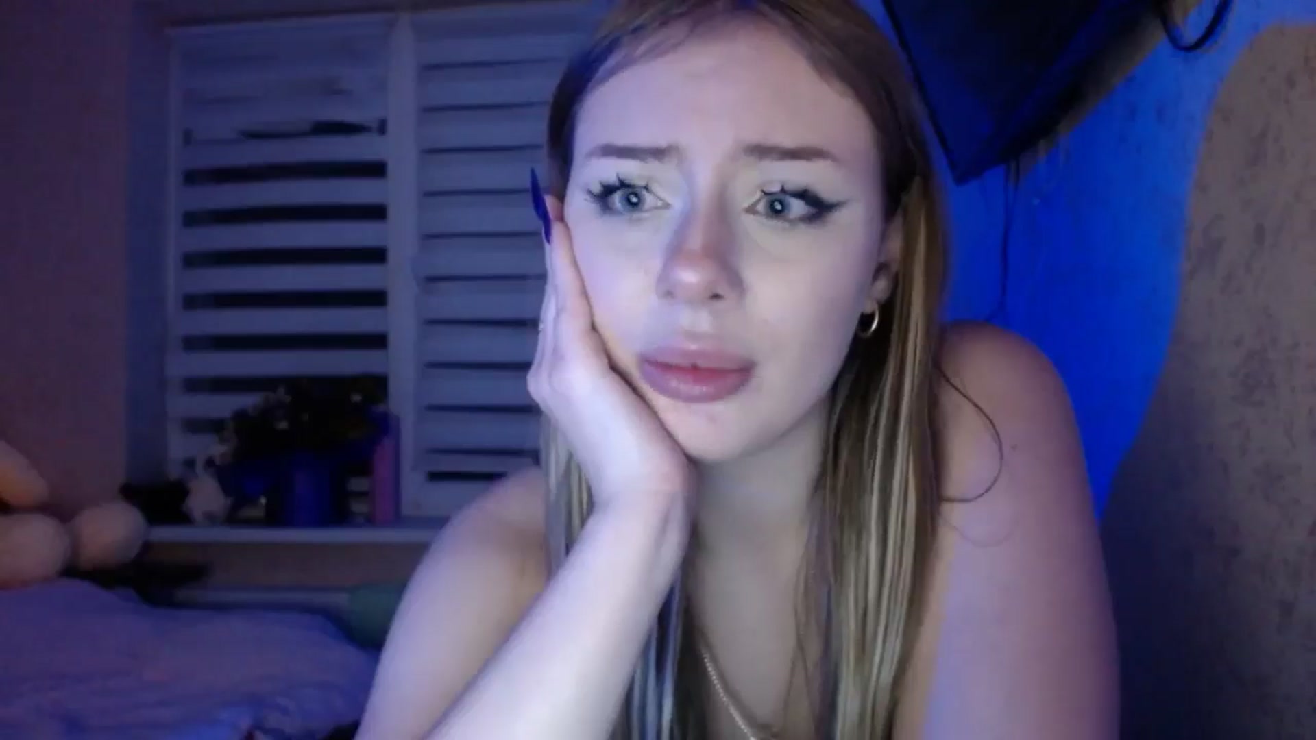 Gallery image thumbnail from YaeMiko's myfreecams stream on, 01/07/2026, 02:19 image 15 of 20
