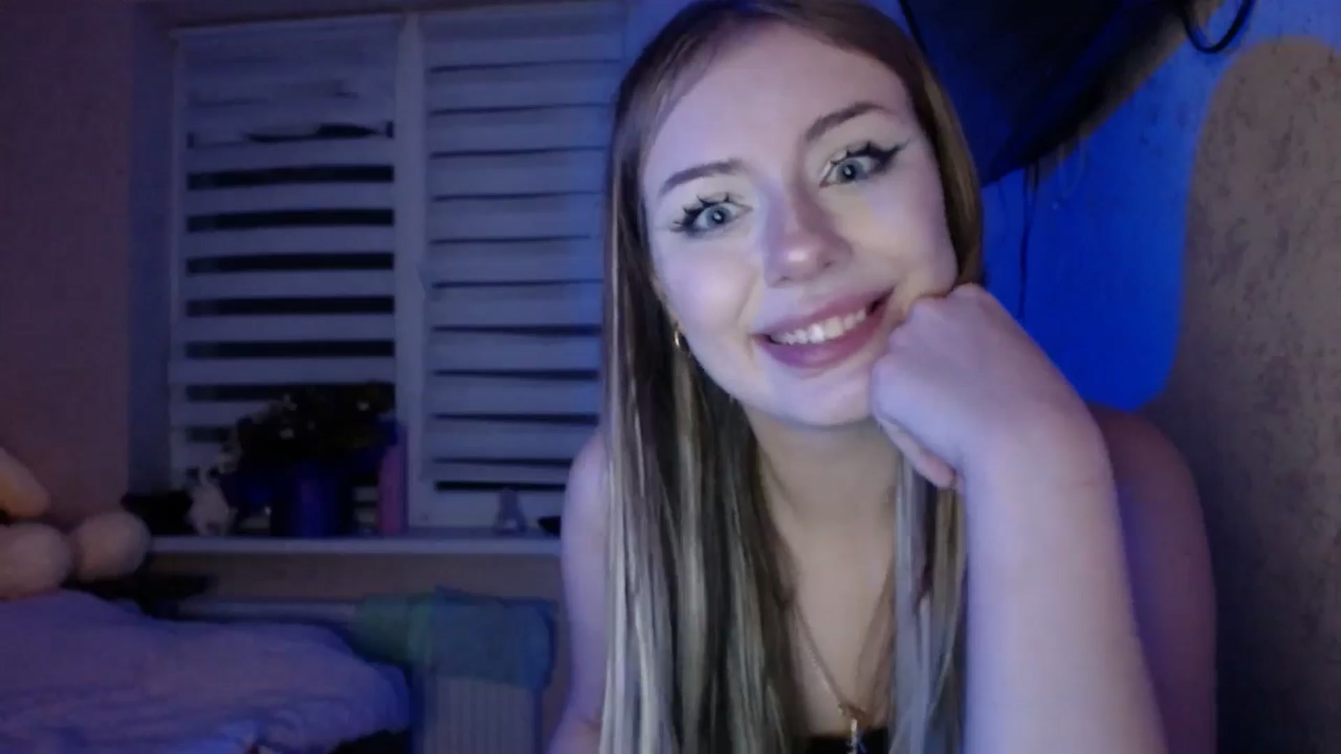 Gallery image thumbnail from YaeMiko's myfreecams stream on, 01/07/2026, 02:19 image 13 of 20