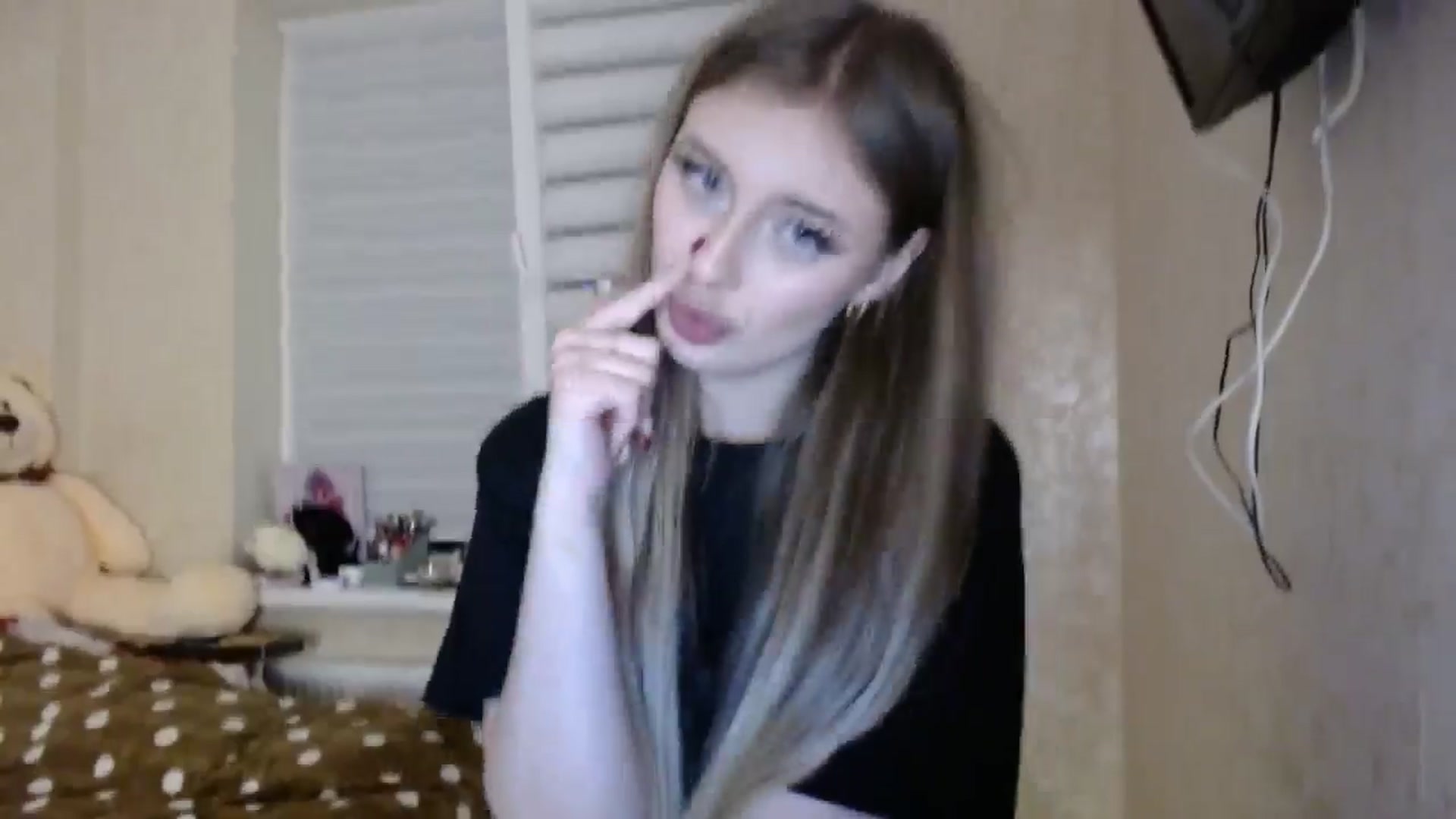 Gallery image thumbnail from YaeMiko's myfreecams stream on, 03/06/2026, 17:36 image 12 of 20