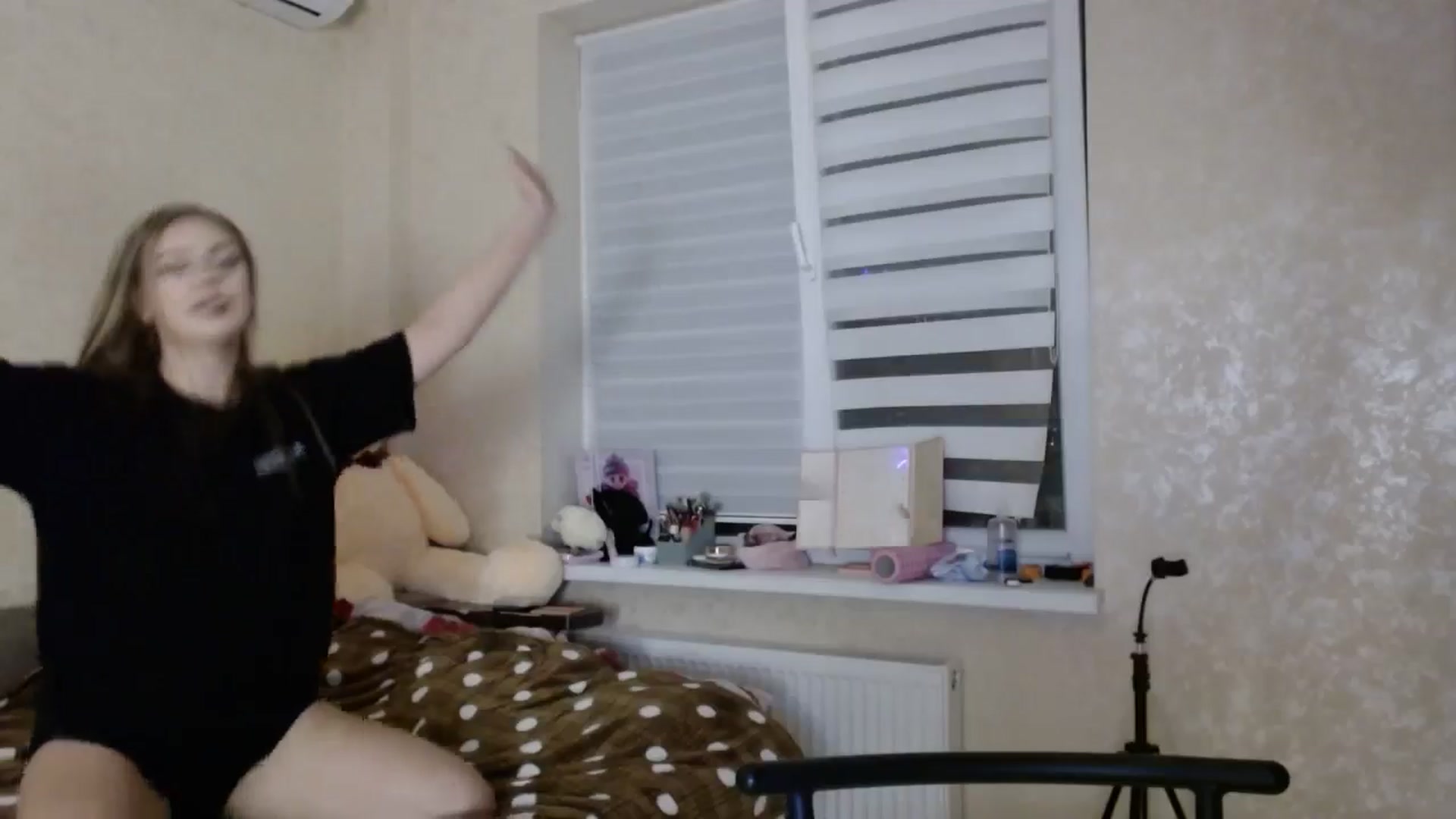 Gallery image thumbnail from YaeMiko's myfreecams stream on, 03/06/2026, 17:36 image 13 of 20