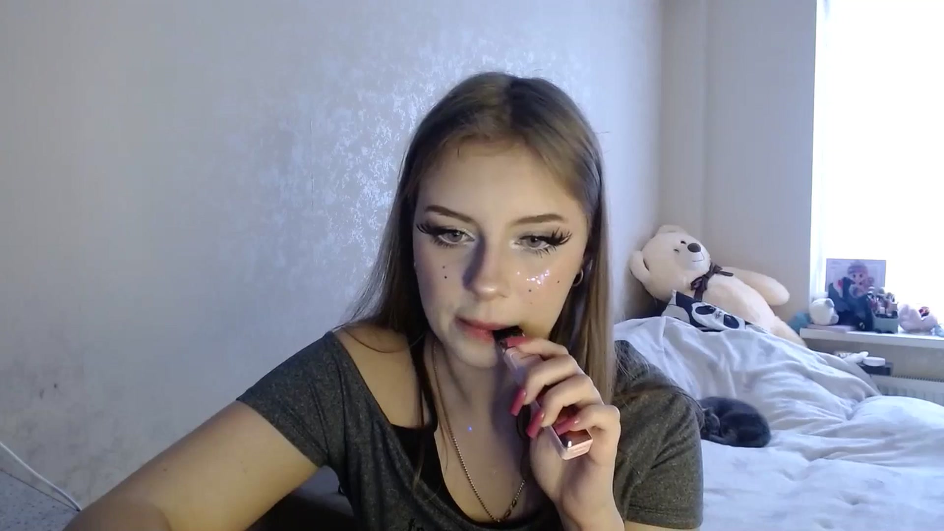 Gallery image thumbnail from YaeMiko's myfreecams stream on, 03/28/2026, 13:58 image 11 of 20