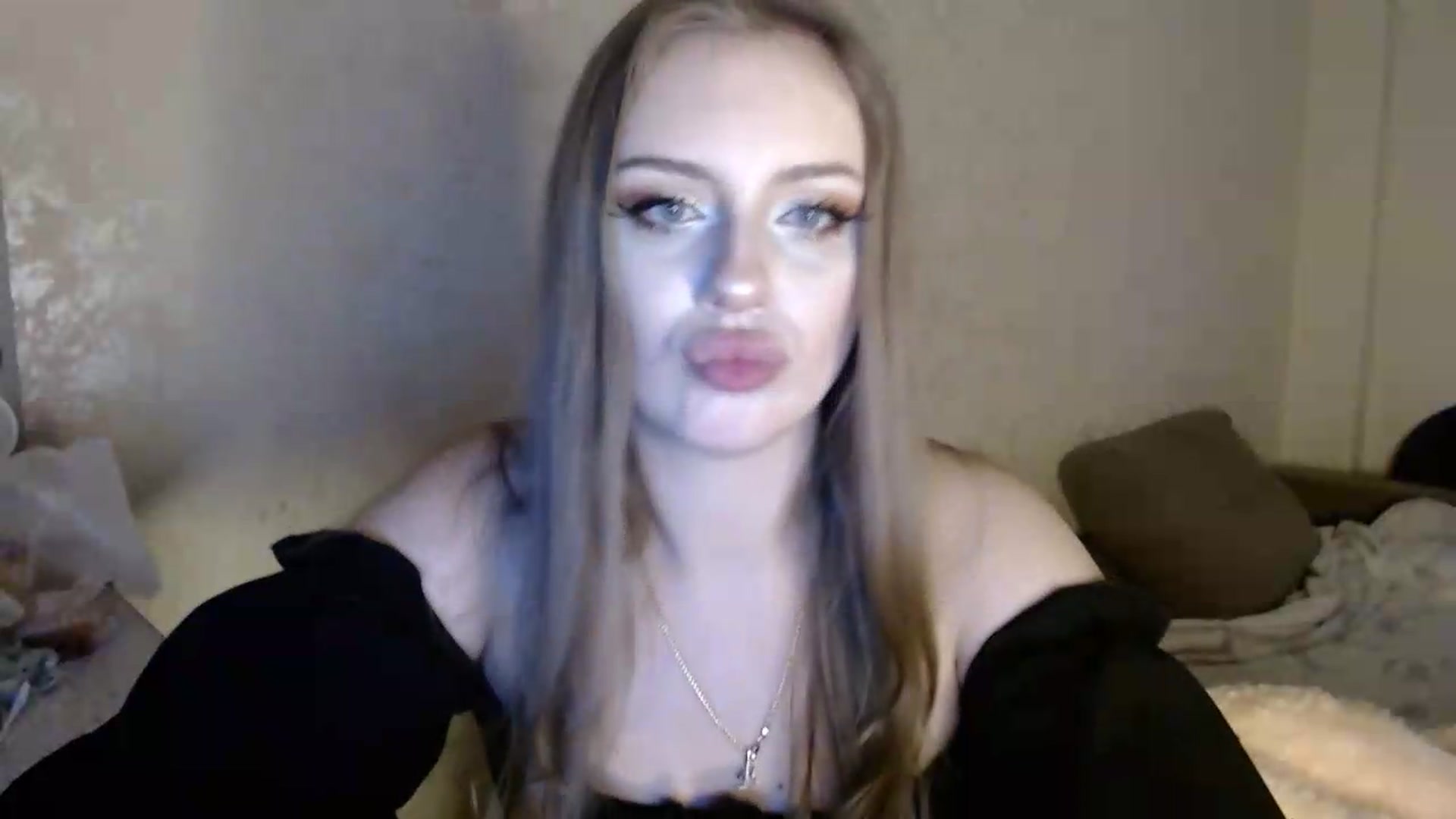 Gallery image thumbnail from YaeMiko's myfreecams stream on, 05/30/2026, 18:23 image 4 of 20