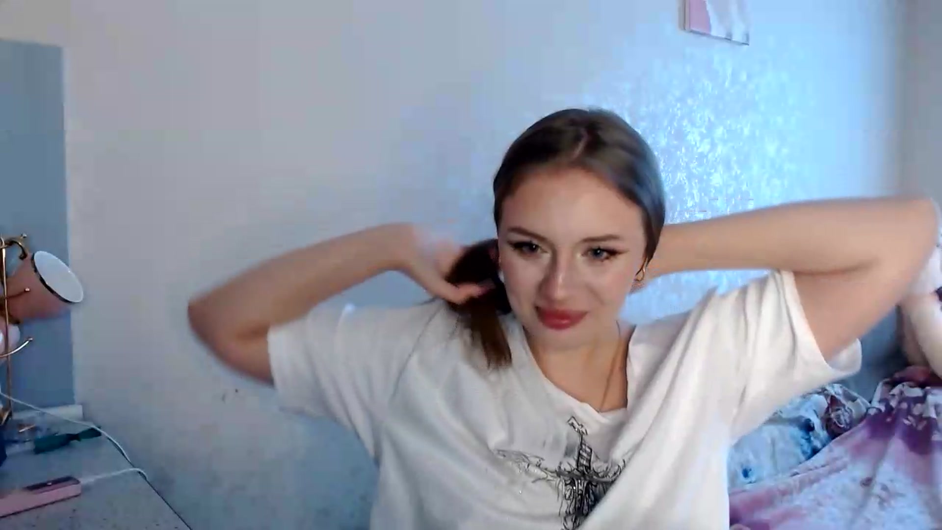 Gallery image thumbnail from YaeMiko's myfreecams stream on, 06/25/2026, 17:58 image 5 of 20