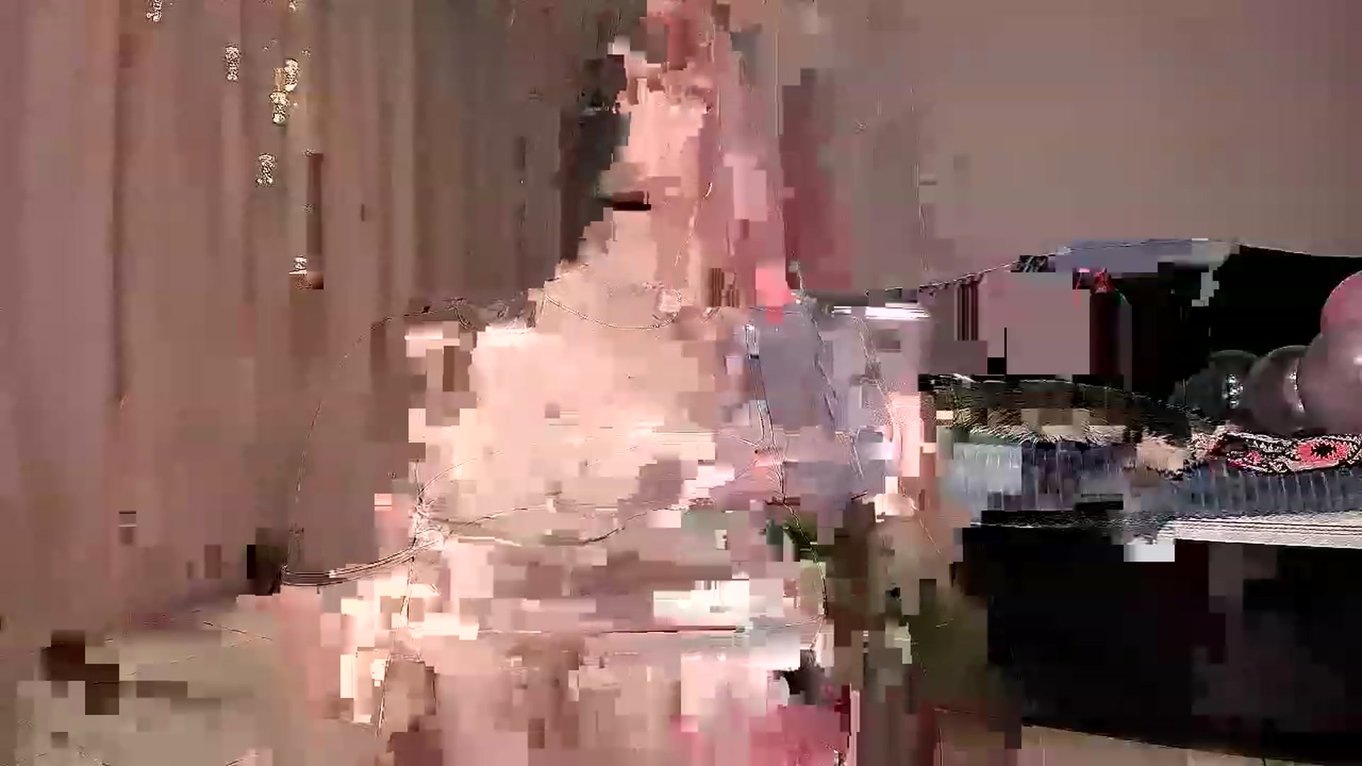 Gallery image thumbnail from YalaTerryy's myfreecams stream on, 07/30/2023, 01:08 image 19 of 20