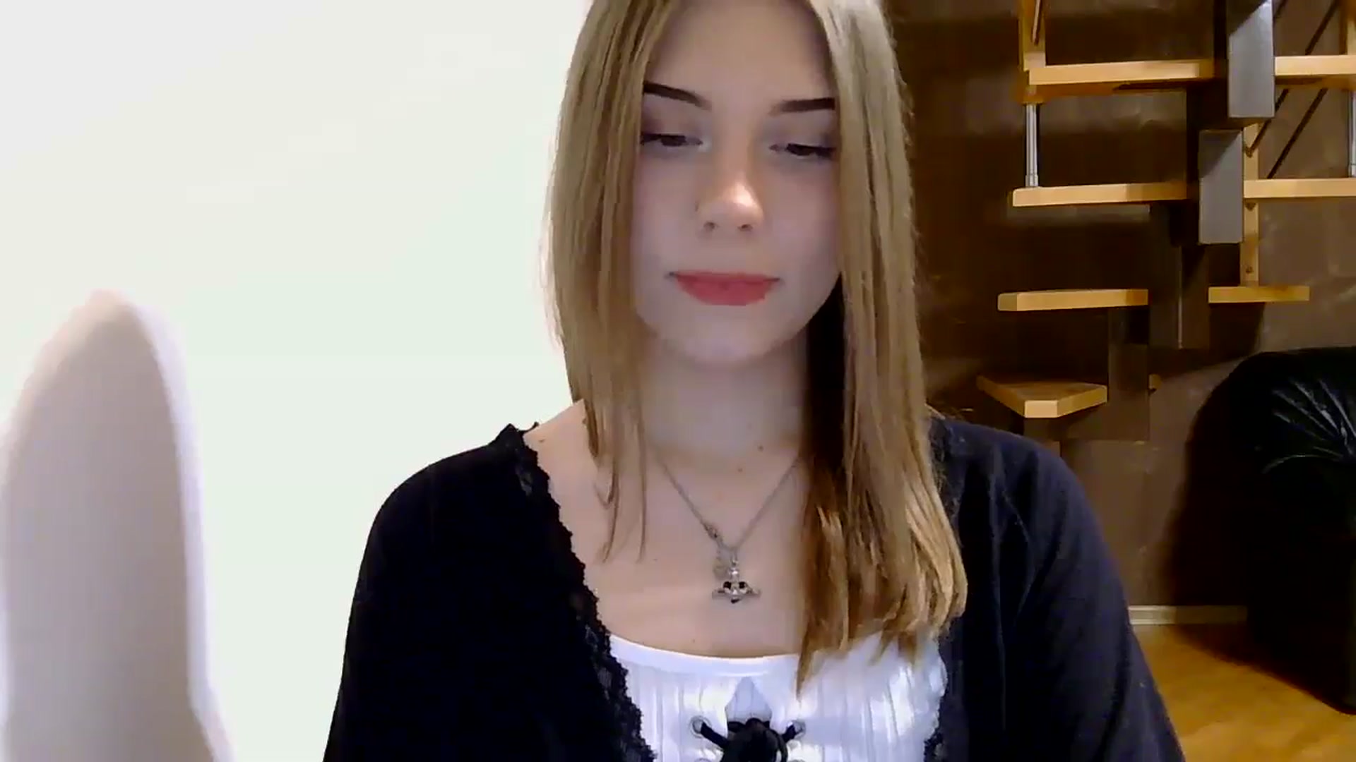 Gallery image thumbnail from YanaMeoww's myfreecams stream on, 03/31/2026, 17:50 image 16 of 20