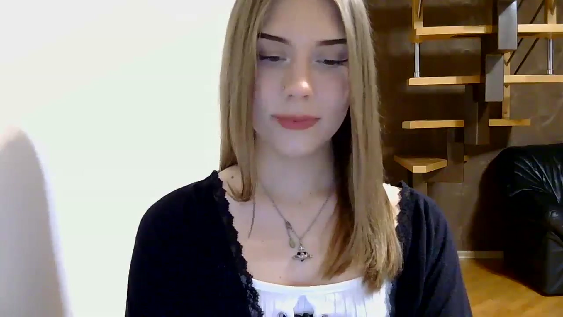 Gallery image thumbnail from YanaMeoww's myfreecams stream on, 03/31/2026, 17:50 image 3 of 20