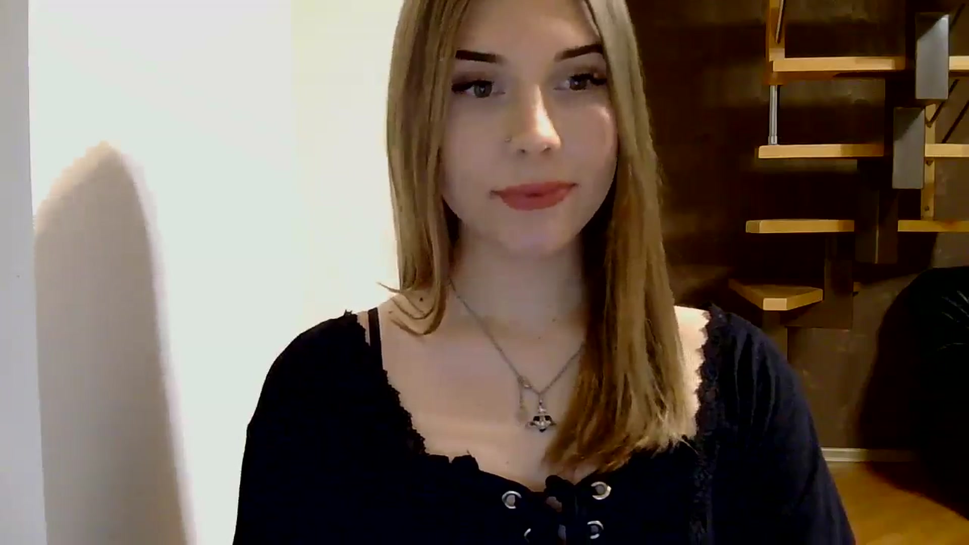 Gallery image thumbnail from YanaMeoww's myfreecams stream on, 04/06/2026, 18:47 image 18 of 20