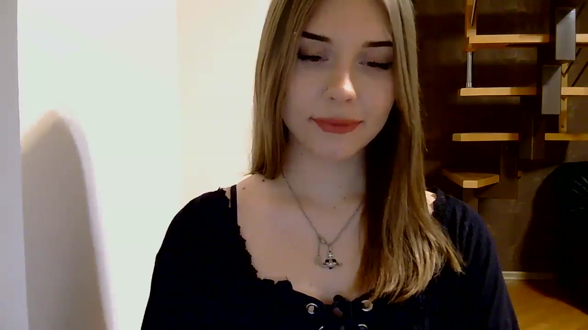Gallery image thumbnail from YanaMeoww's myfreecams stream on, 04/06/2026, 18:47 image 9 of 20