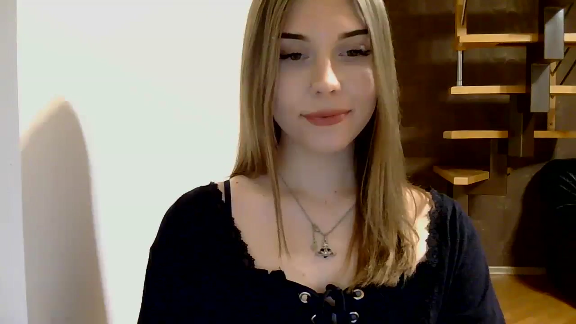 Gallery image thumbnail from YanaMeoww's myfreecams stream on, 04/06/2026, 18:47 image 20 of 20