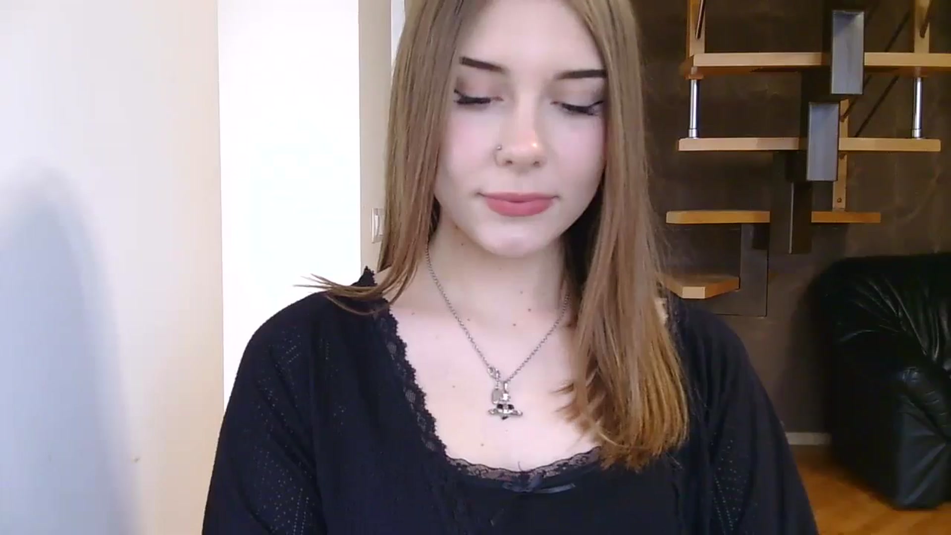 Gallery image thumbnail from YanaMeoww's myfreecams stream on, 04/07/2026, 15:07 image 16 of 20