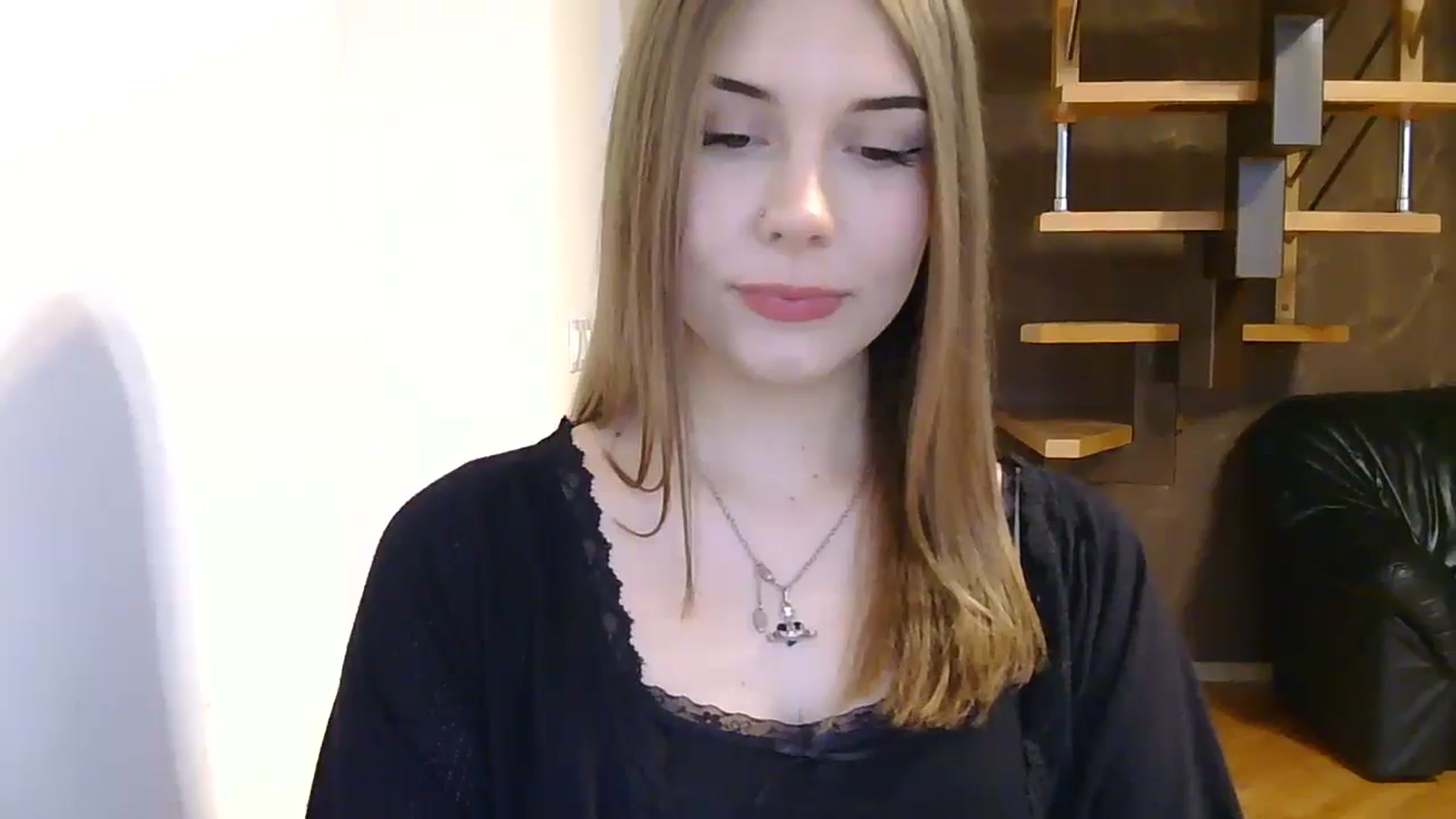 Gallery image thumbnail from YanaMeoww's myfreecams stream on, 04/07/2026, 16:03 image 15 of 20