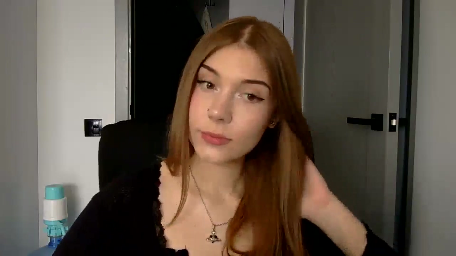 Gallery image thumbnail from YanaMeoww's myfreecams stream on, 04/17/2026, 11:14 image 14 of 20