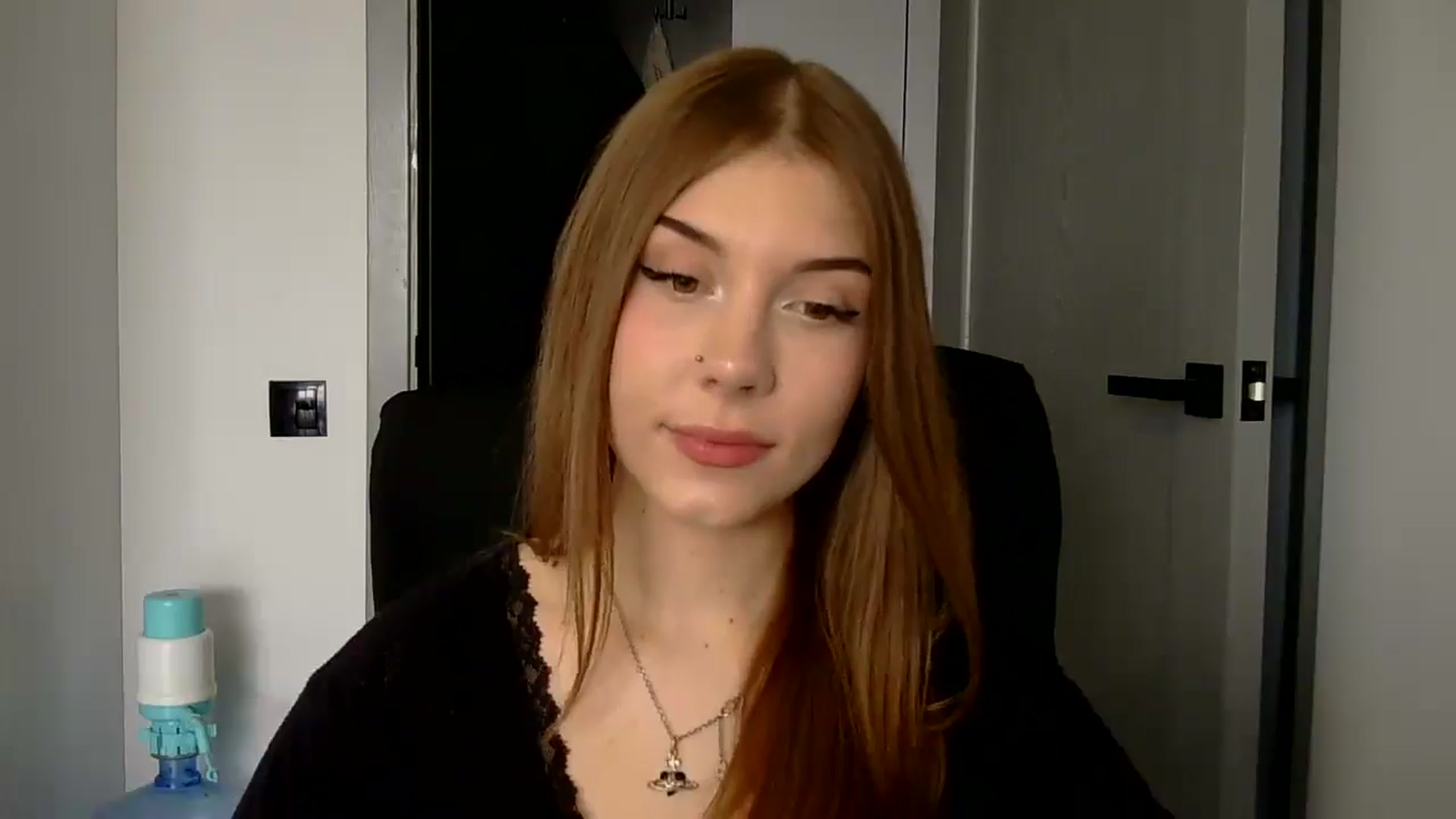 Gallery image thumbnail from YanaMeoww's myfreecams stream on, 04/17/2026, 11:14 image 13 of 20