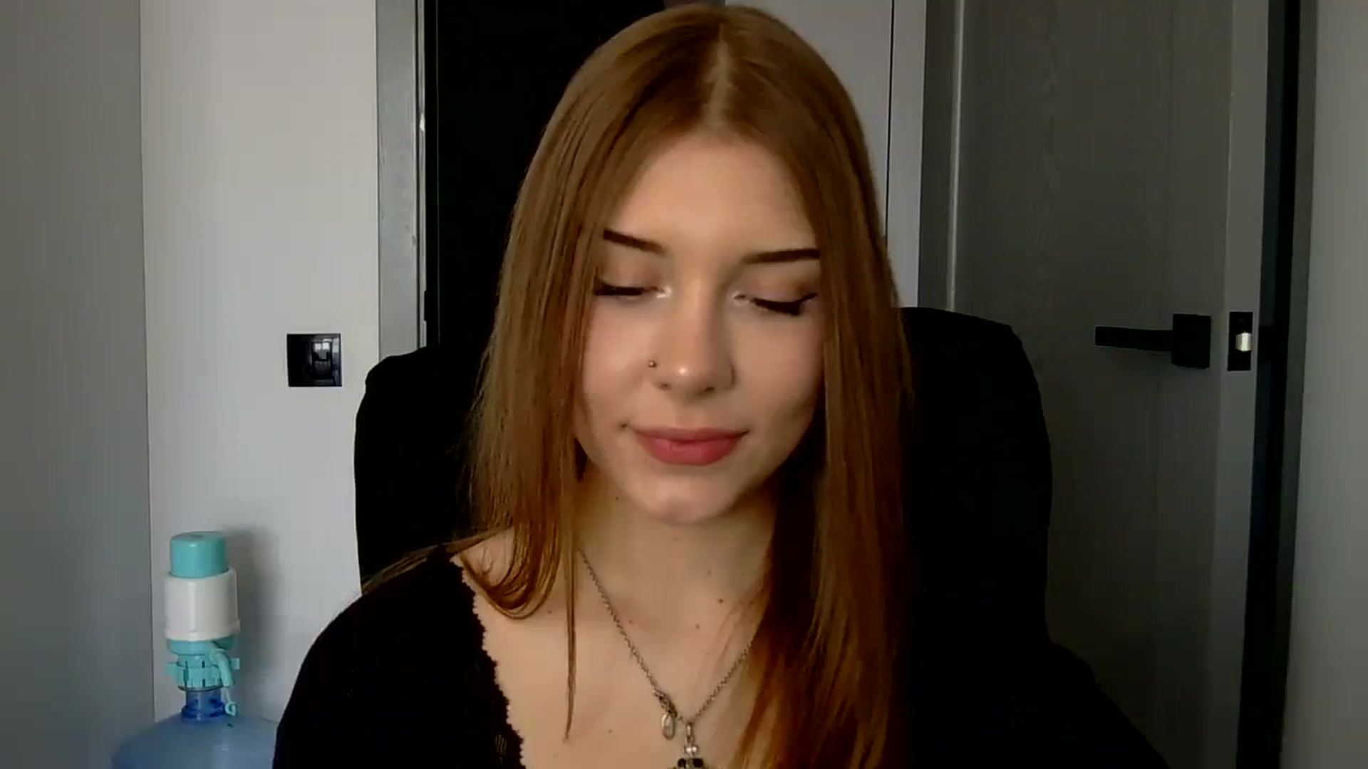 Gallery image thumbnail from YanaMeoww's myfreecams stream on, 04/19/2026, 14:08 image 9 of 20