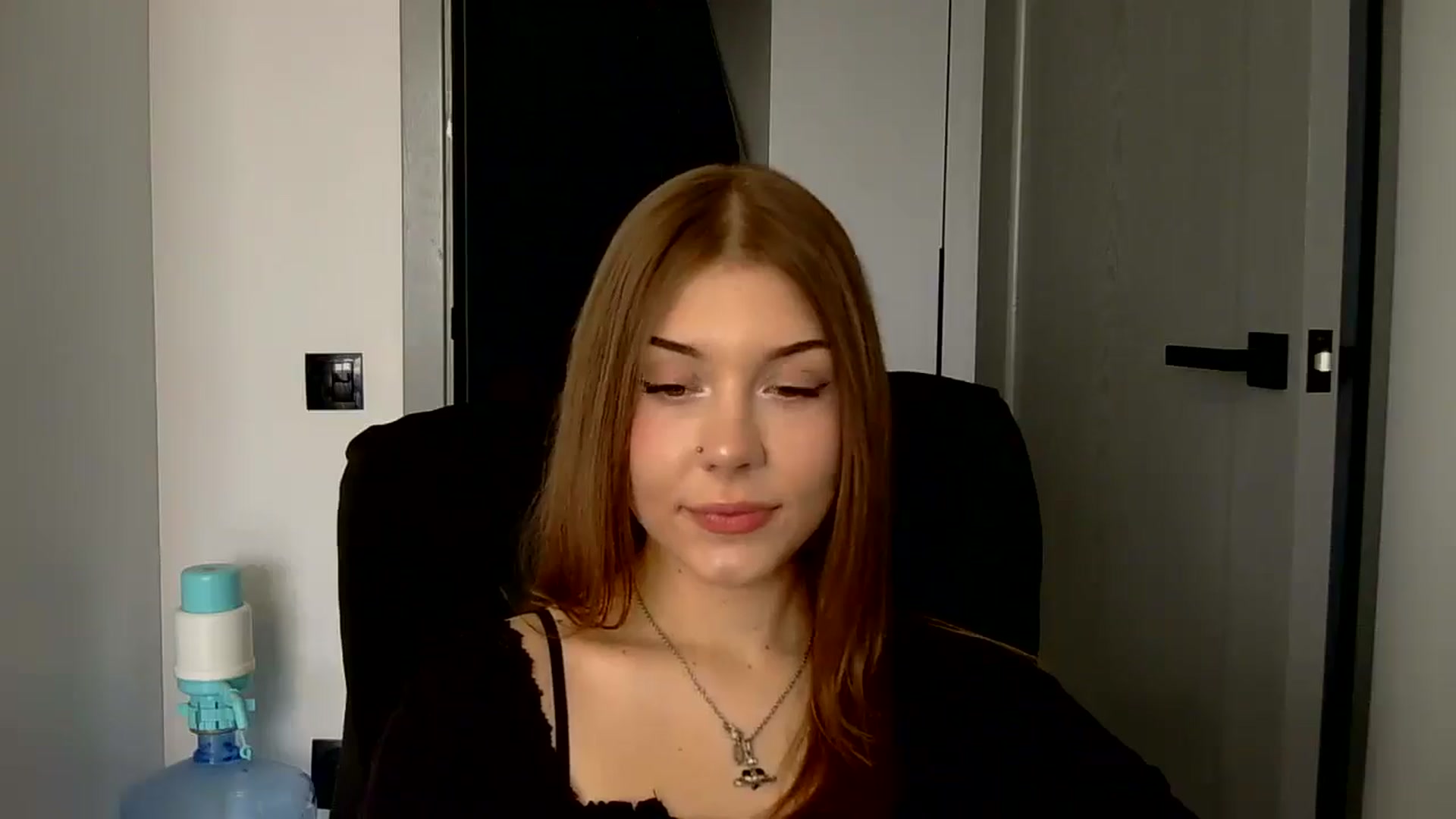 Gallery image thumbnail from YanaMeoww's myfreecams stream on, 04/19/2026, 14:08 image 20 of 20