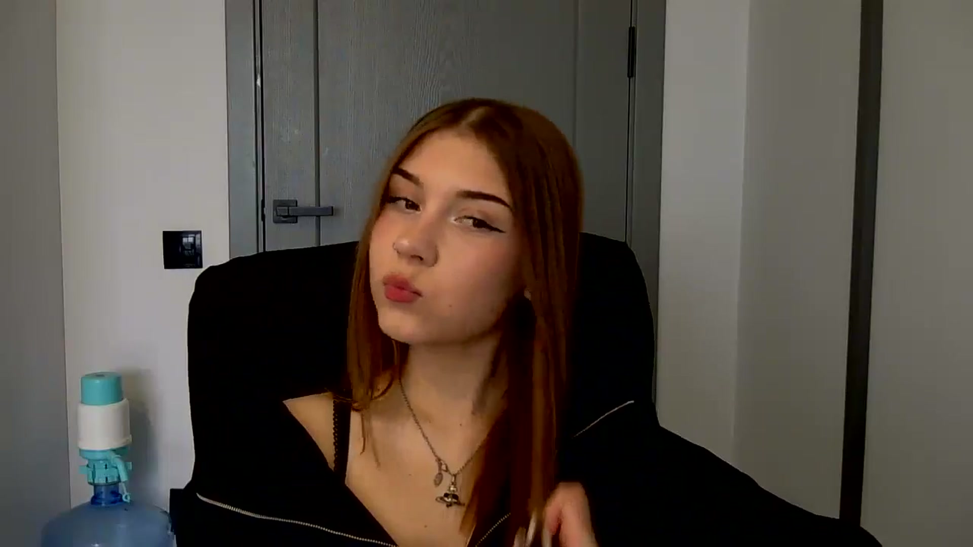Gallery image thumbnail from YanaMeoww's myfreecams stream on, 04/20/2026, 11:44 image 3 of 20