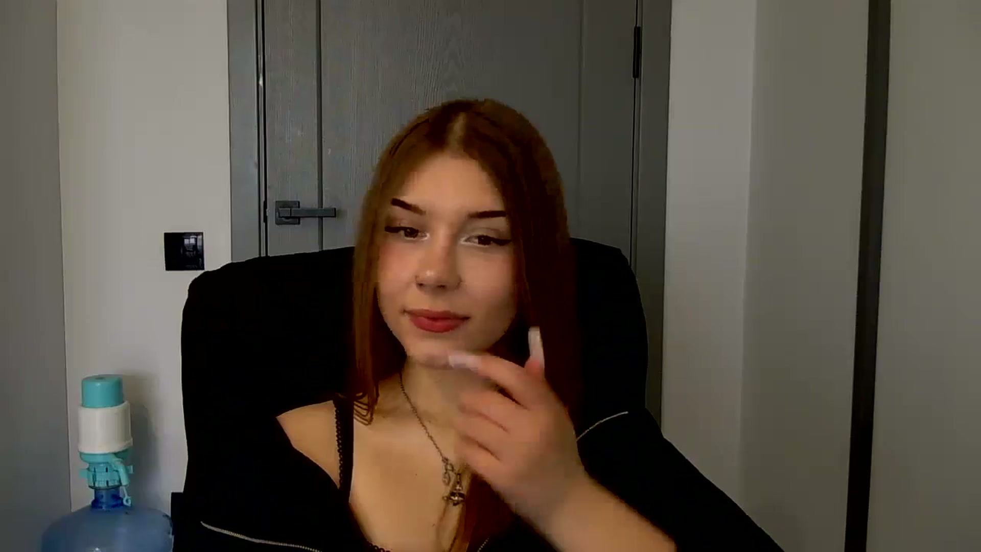 Gallery image thumbnail from YanaMeoww's myfreecams stream on, 04/20/2026, 11:44 image 13 of 20