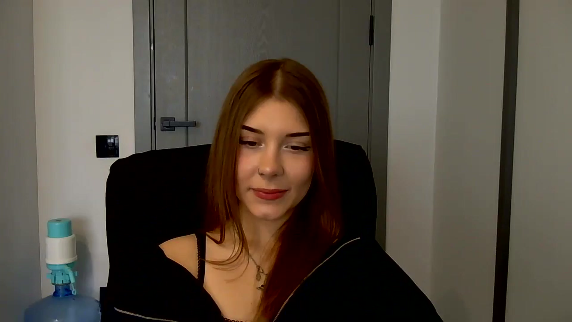 Gallery image thumbnail from YanaMeoww's myfreecams stream on, 04/20/2026, 11:44 image 17 of 20
