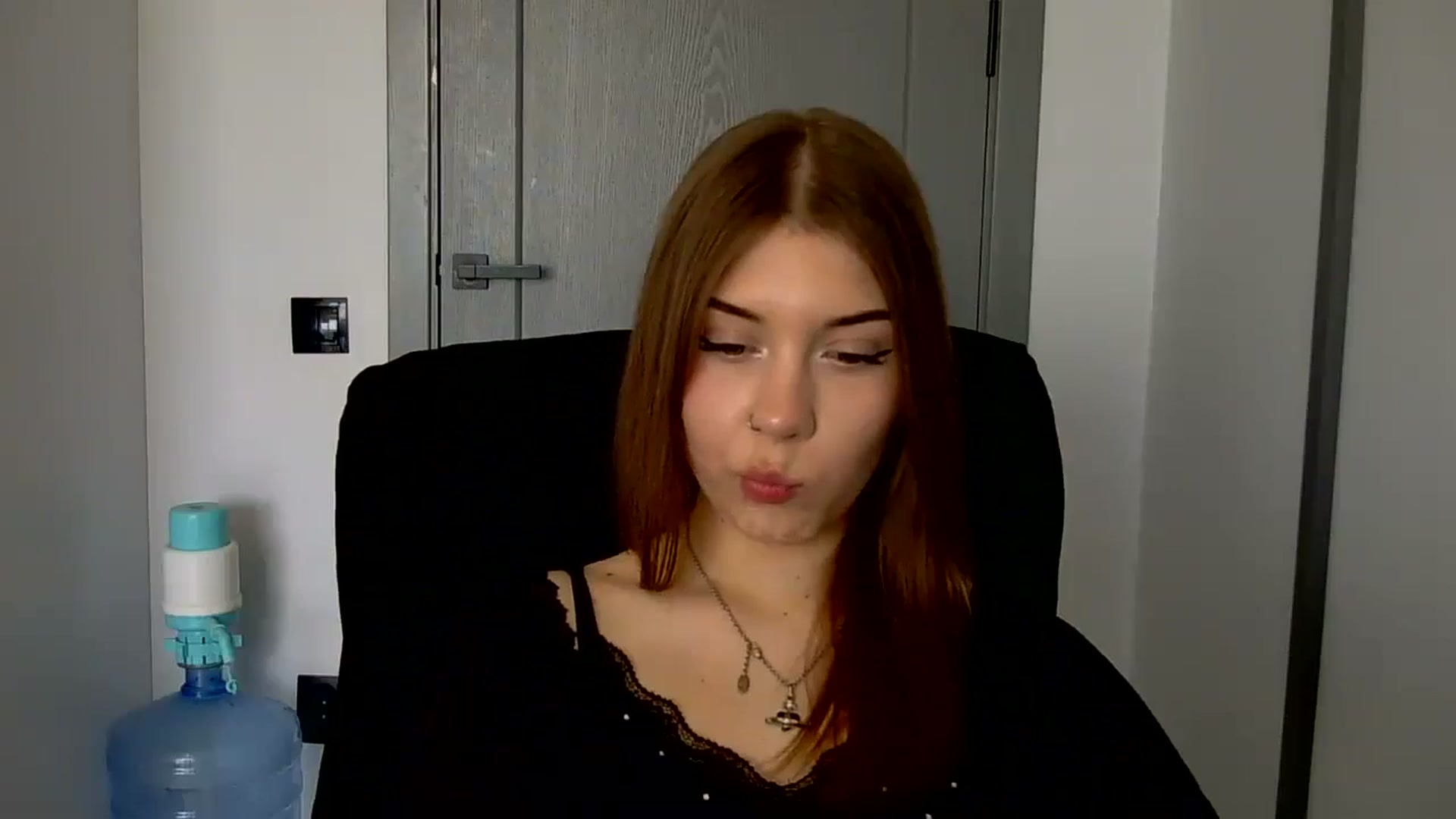 Gallery image thumbnail from YanaMeoww's myfreecams stream on, 04/21/2026, 11:25 image 19 of 20