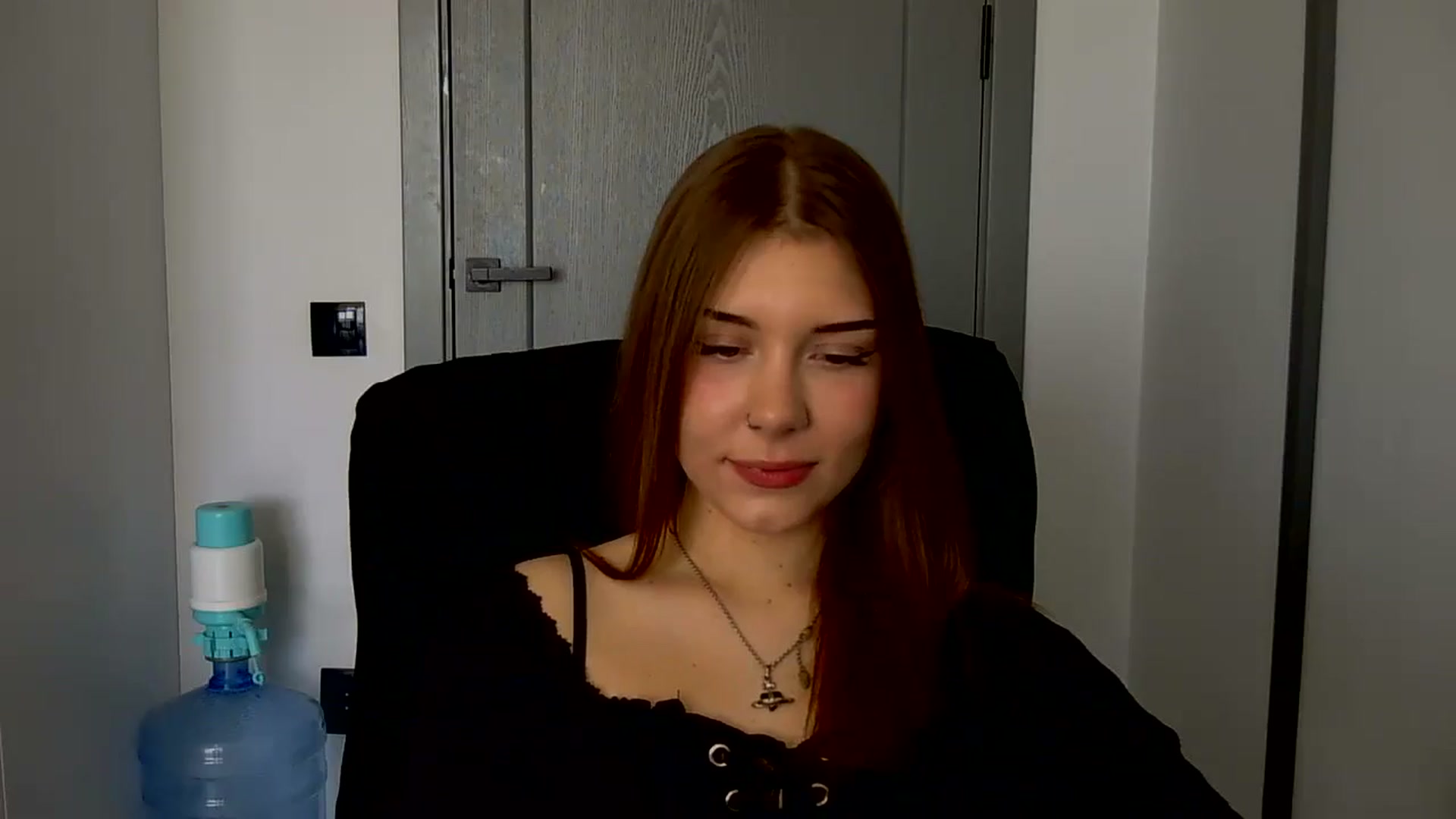 Gallery image thumbnail from YanaMeoww's myfreecams stream on, 04/22/2026, 10:31 image 8 of 20