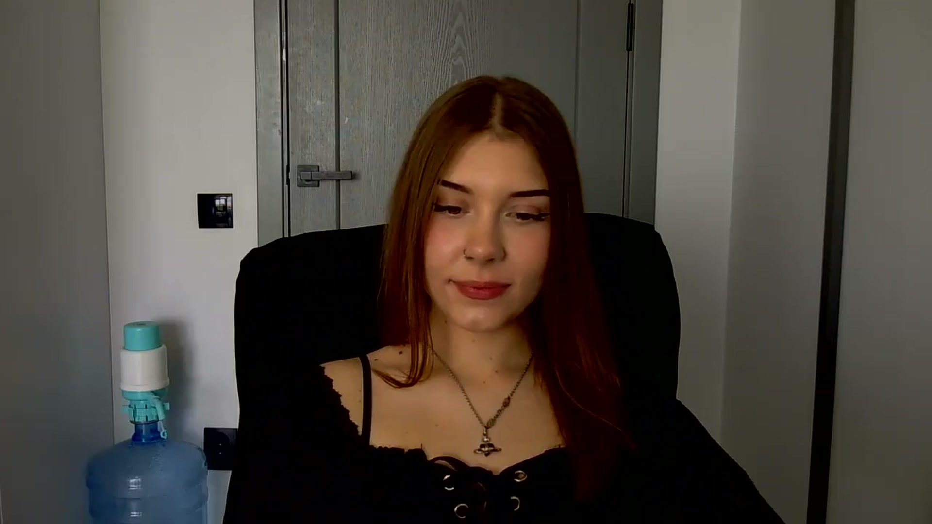 Gallery image thumbnail from YanaMeoww's myfreecams stream on, 04/22/2026, 10:31 image 18 of 20