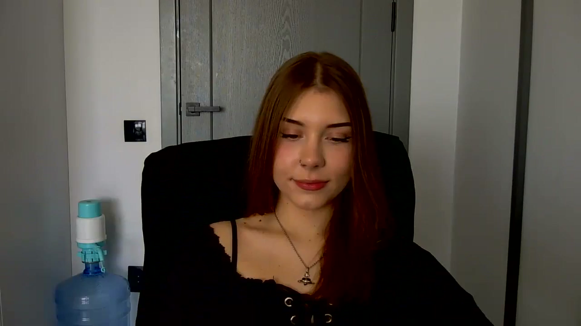Gallery image thumbnail from YanaMeoww's myfreecams stream on, 04/22/2026, 10:31 image 11 of 20