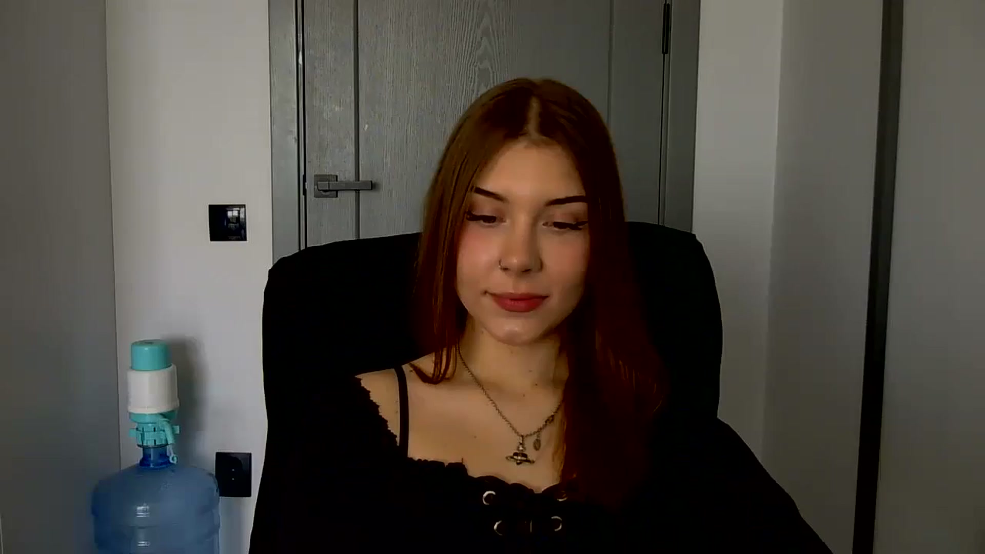 Gallery image thumbnail from YanaMeoww's myfreecams stream on, 04/22/2026, 10:31 image 17 of 20