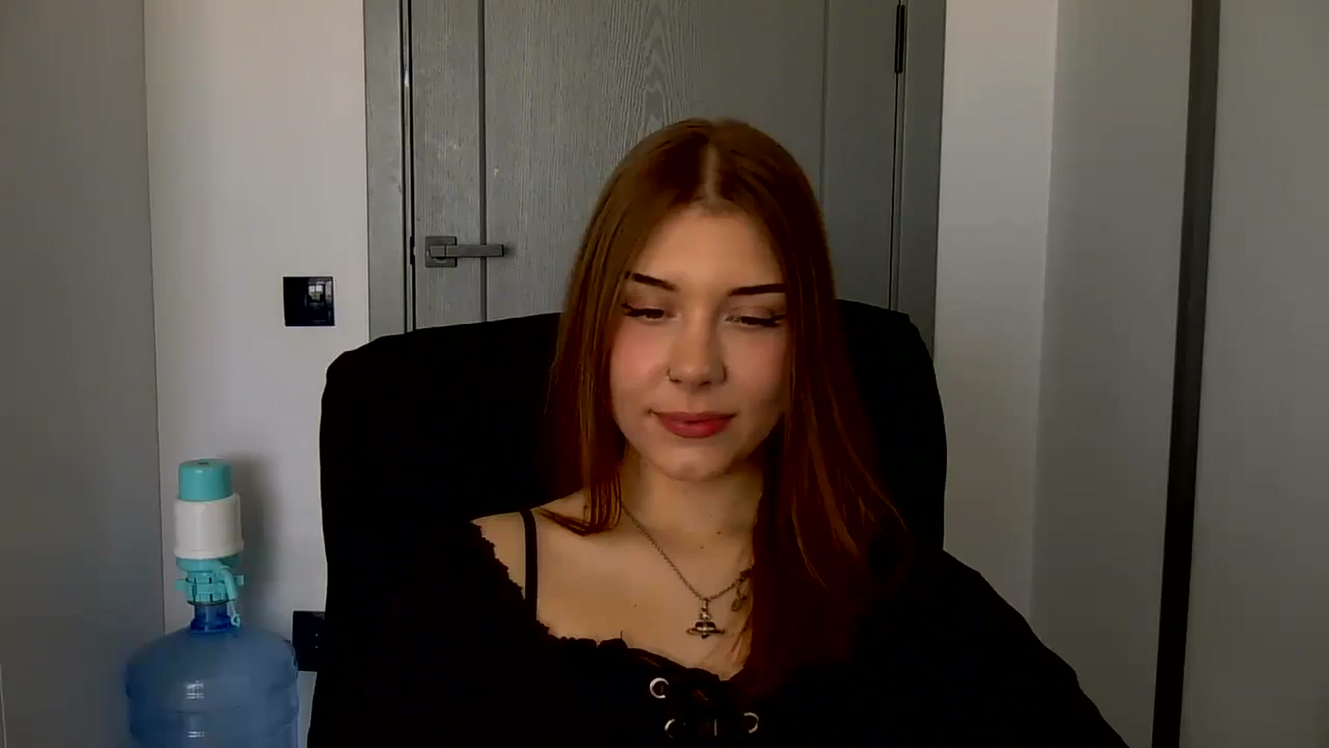 Gallery image thumbnail from YanaMeoww's myfreecams stream on, 04/22/2026, 10:31 image 3 of 20