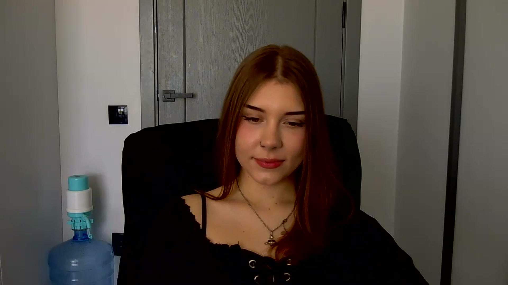 Gallery image thumbnail from YanaMeoww's myfreecams stream on, 04/22/2026, 10:31 image 4 of 20