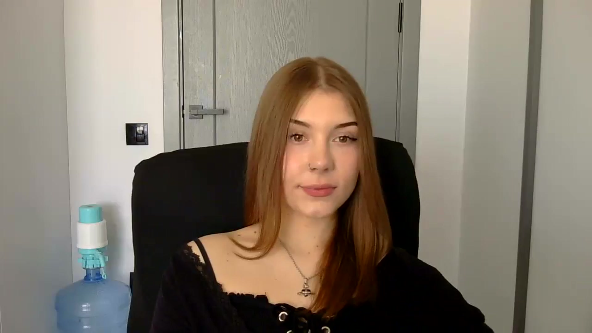 Gallery image thumbnail from YanaMeoww's myfreecams stream on, 04/22/2026, 11:26 image 16 of 20