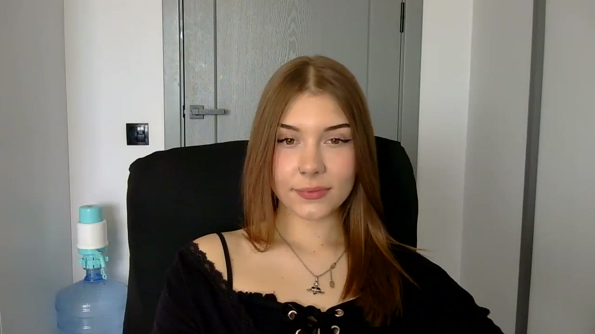 Gallery image thumbnail from YanaMeoww's myfreecams stream on, 04/22/2026, 11:26 image 5 of 20