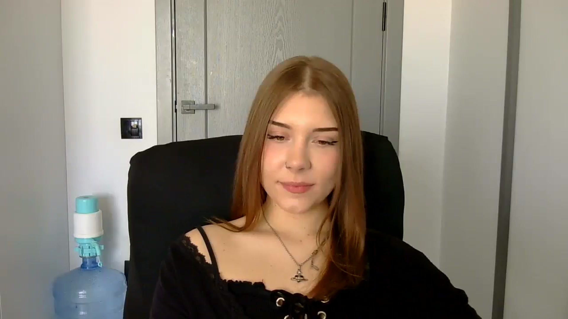 Gallery image thumbnail from YanaMeoww's myfreecams stream on, 04/22/2026, 11:26 image 14 of 20
