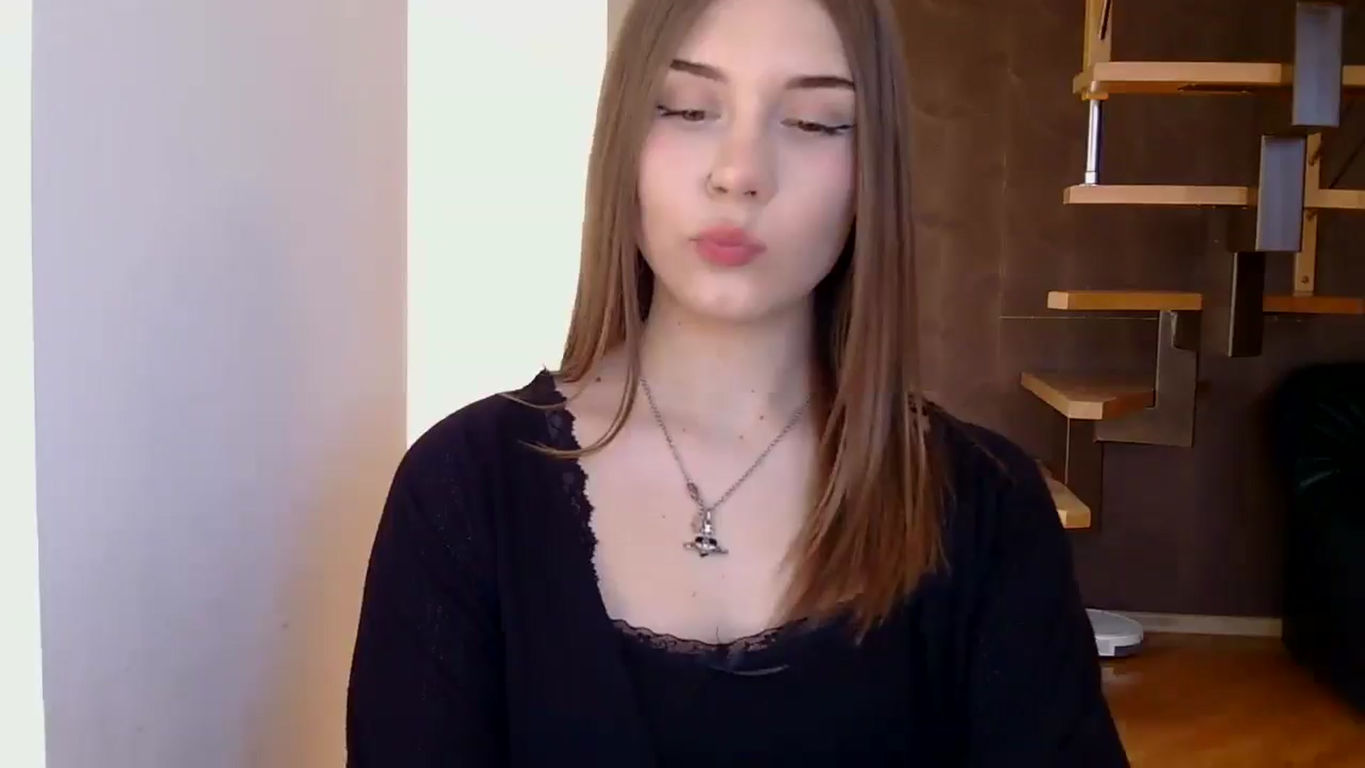 Gallery image thumbnail from YanaMeoww's myfreecams stream on, 04/24/2026, 14:35 image 18 of 20