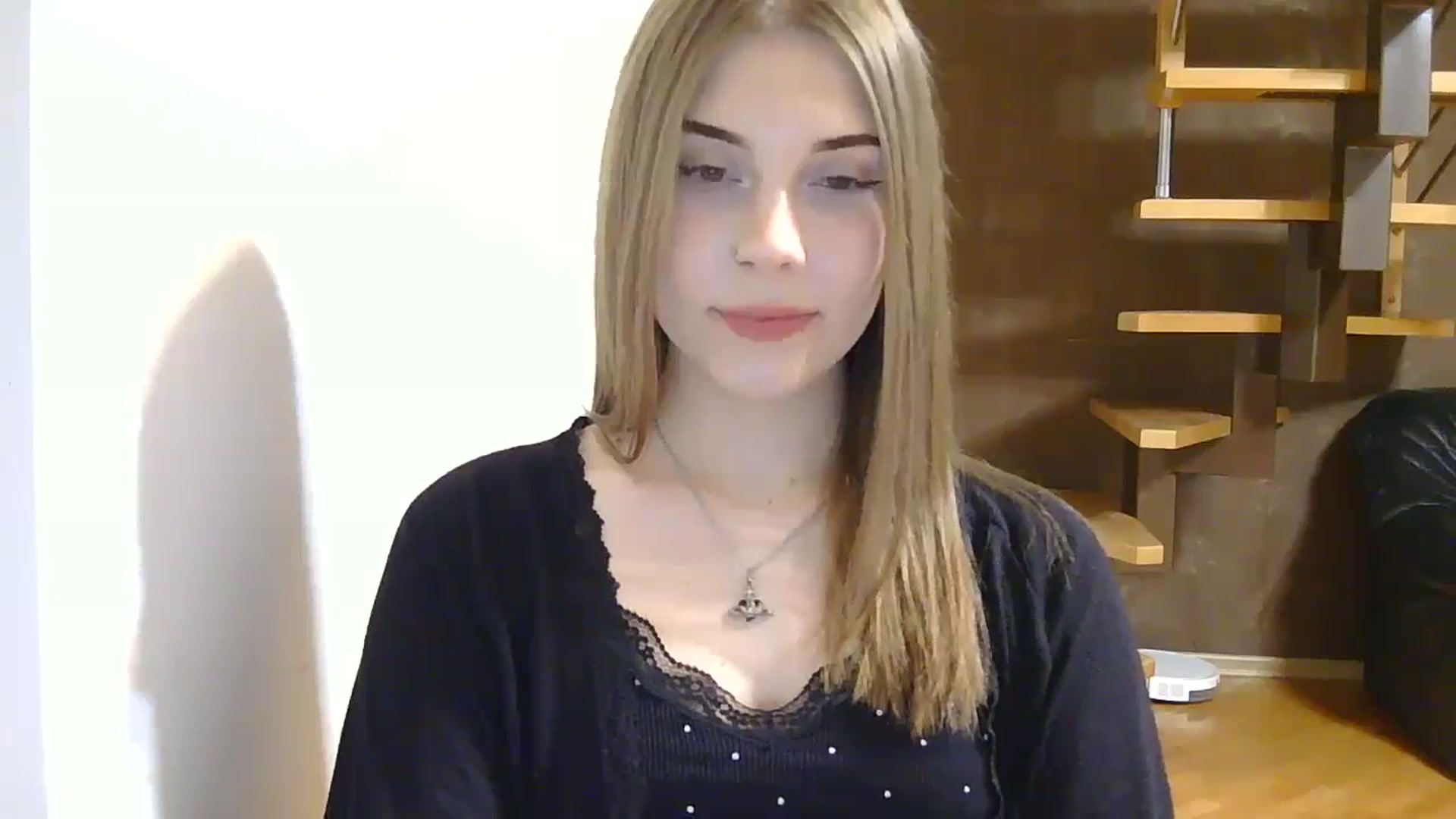 Gallery image thumbnail from YanaMeoww's myfreecams stream on, 04/26/2026, 19:36 image 3 of 20