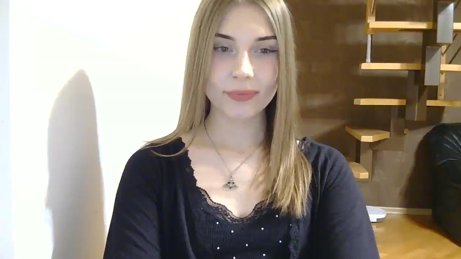 Gallery image thumbnail from YanaMeoww's myfreecams stream on, 04/26/2026, 19:36 image 19 of 20