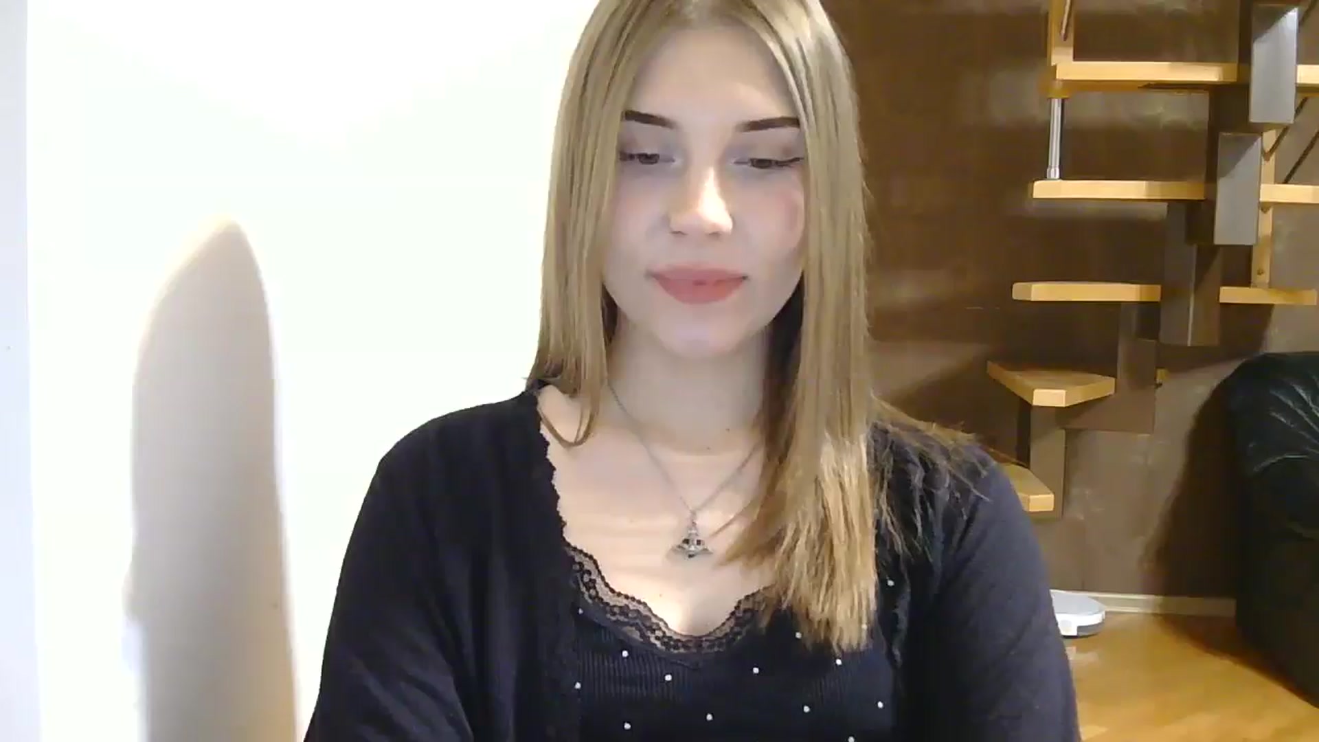 Gallery image thumbnail from YanaMeoww's myfreecams stream on, 04/26/2026, 19:36 image 8 of 20