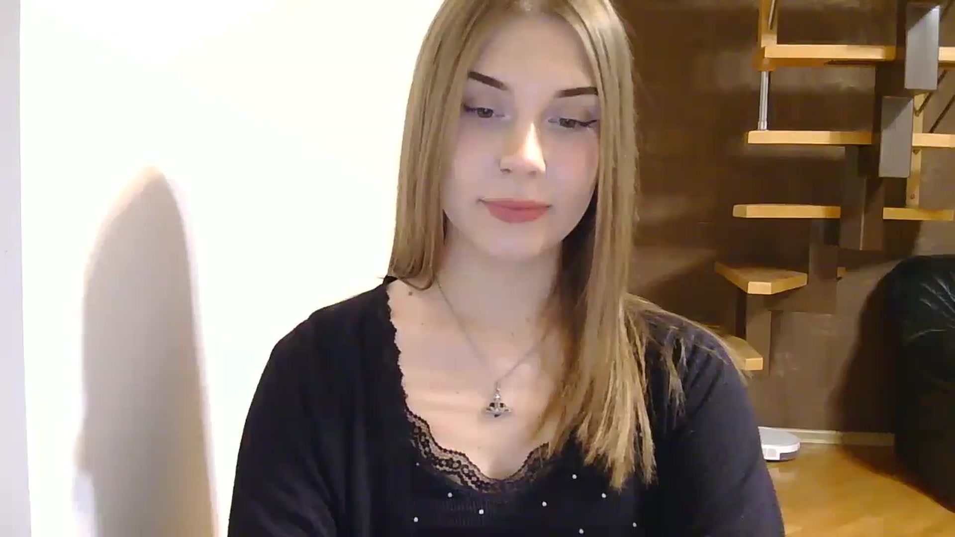 Gallery image thumbnail from YanaMeoww's myfreecams stream on, 04/26/2026, 19:36 image 15 of 20