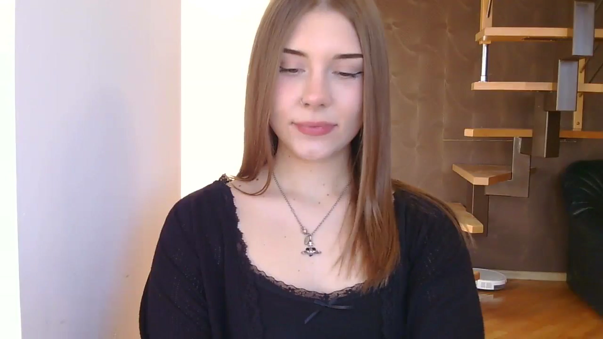 Gallery image thumbnail from YanaMeoww's myfreecams stream on, 04/27/2026, 16:14 image 4 of 20