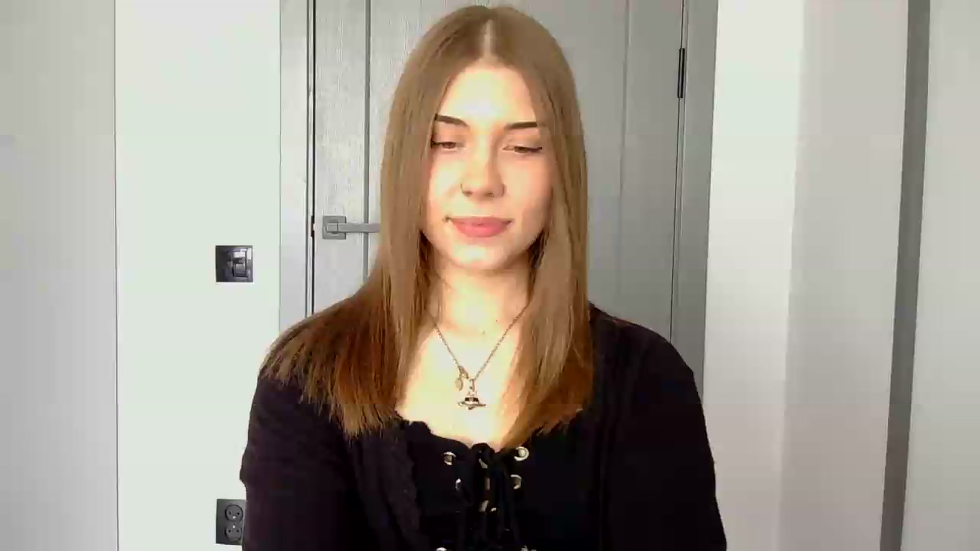 Gallery image thumbnail from YanaMeoww's myfreecams stream on, 05/13/2026, 12:21 image 1 of 20