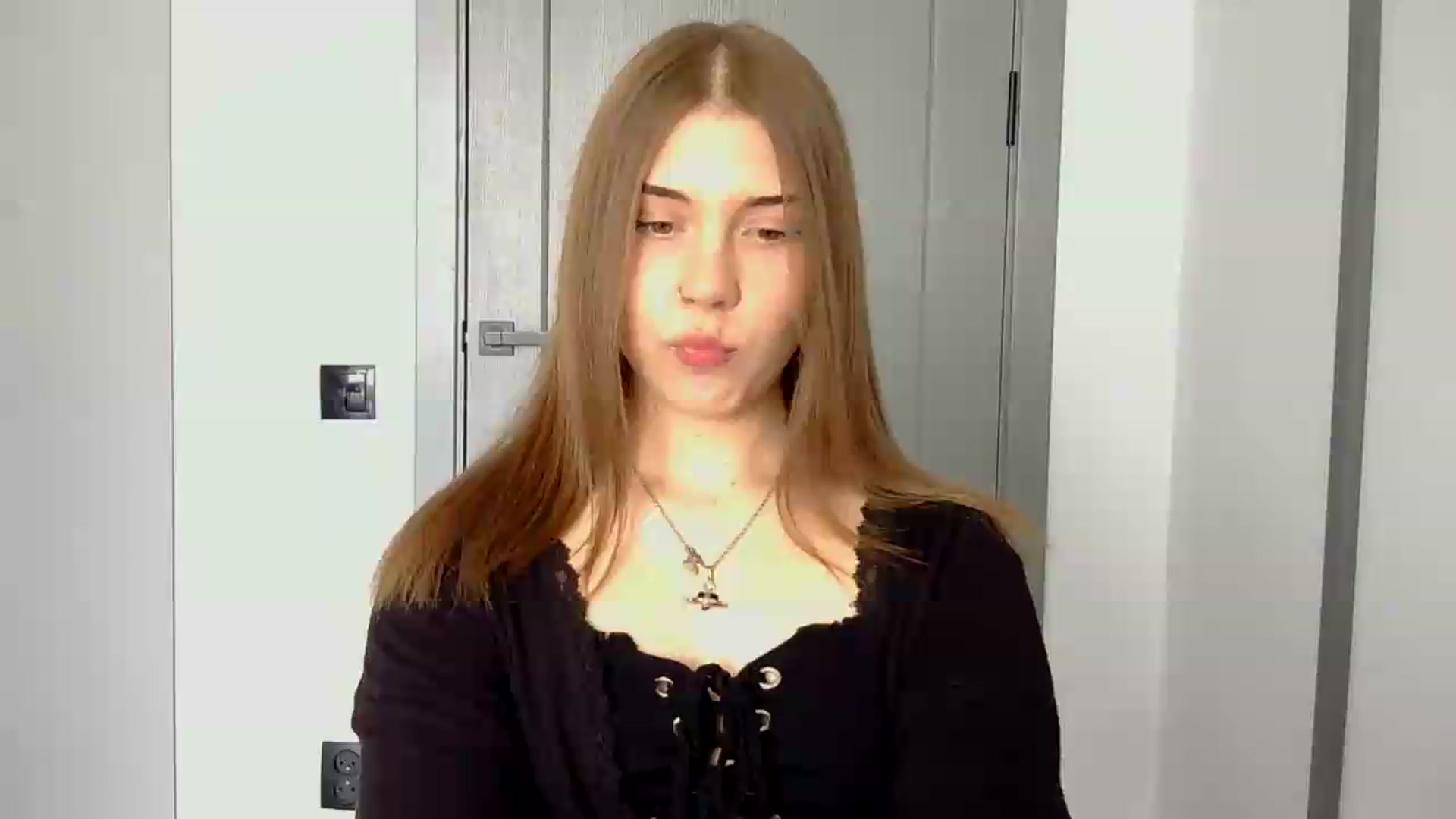 Gallery image thumbnail from YanaMeoww's myfreecams stream on, 05/13/2026, 12:21 image 2 of 20