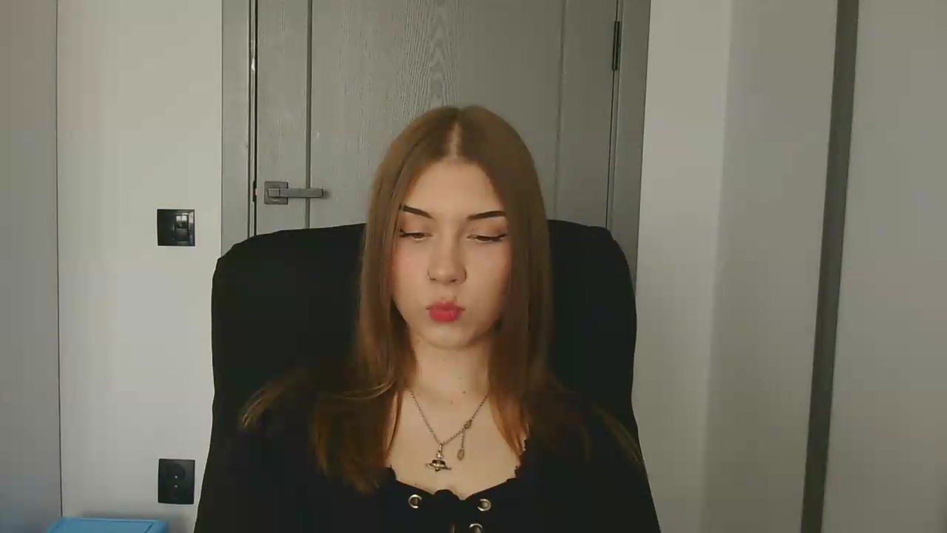 Gallery image thumbnail from YanaMeoww's myfreecams stream on, 05/16/2026, 15:38 image 18 of 20