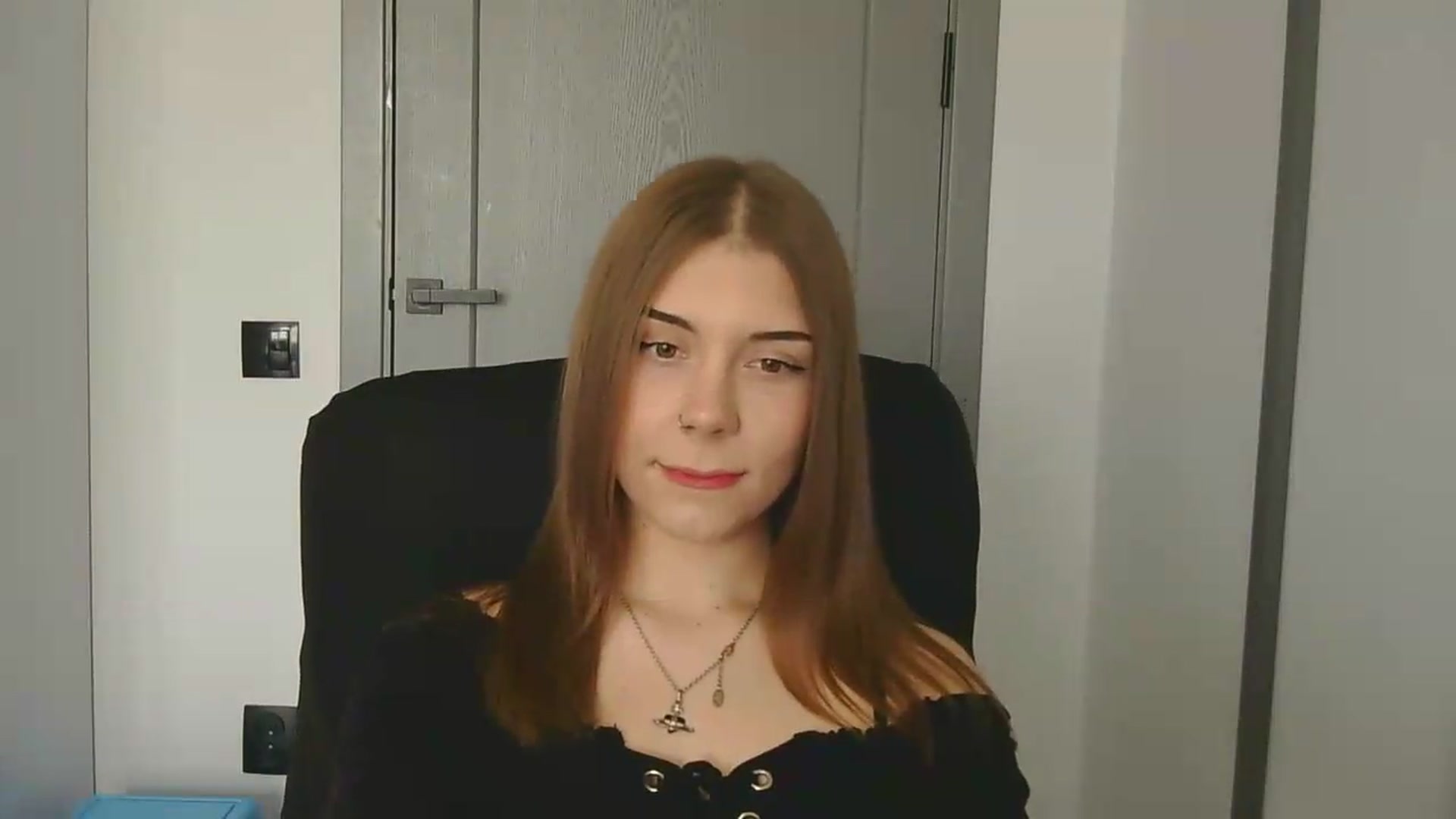 Gallery image thumbnail from YanaMeoww's myfreecams stream on, 05/16/2026, 15:38 image 14 of 20