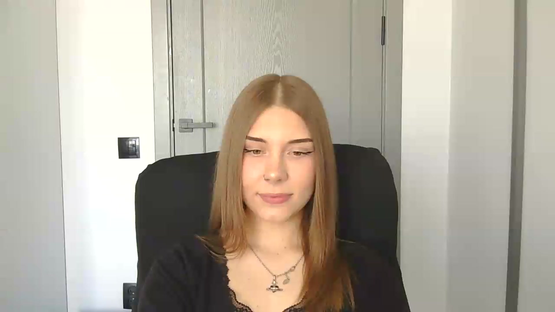 Gallery image thumbnail from YanaMeoww's myfreecams stream on, 05/18/2026, 15:33 image 7 of 20