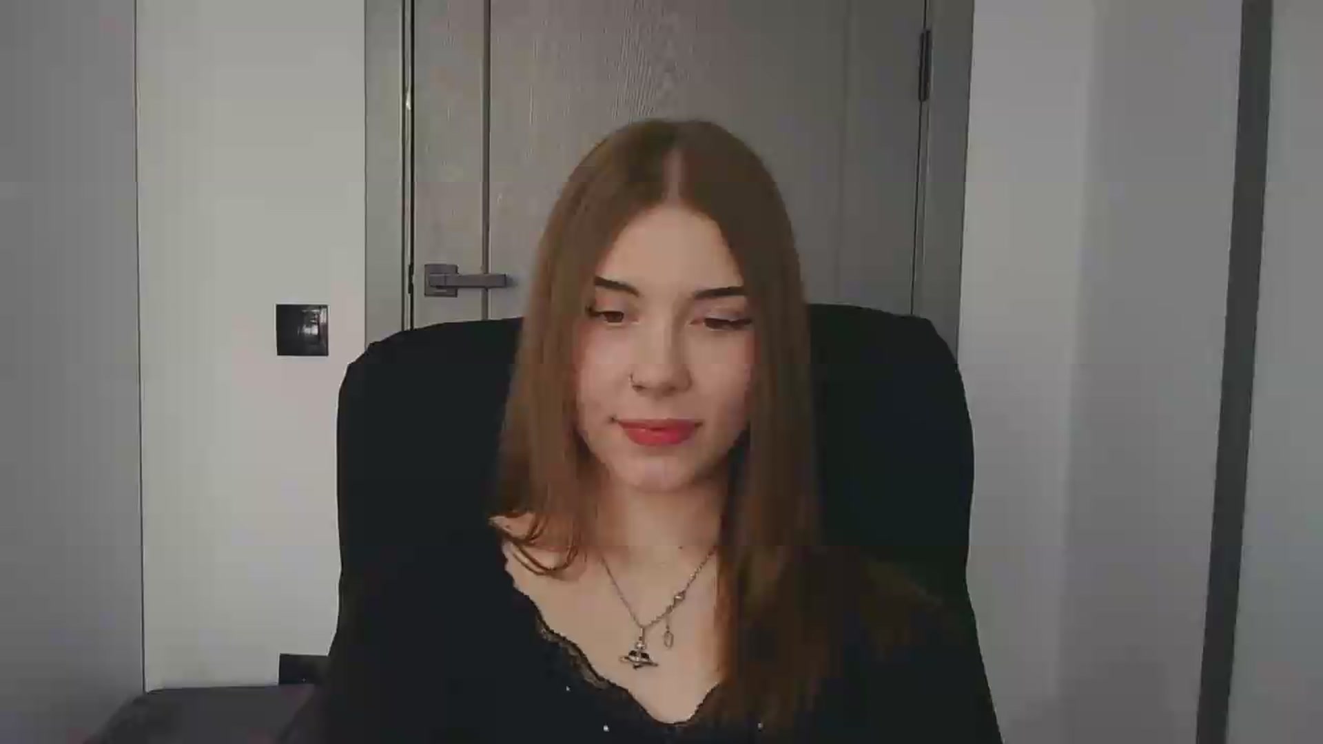 Gallery image thumbnail from YanaMeoww's myfreecams stream on, 05/20/2026, 18:54 image 4 of 20