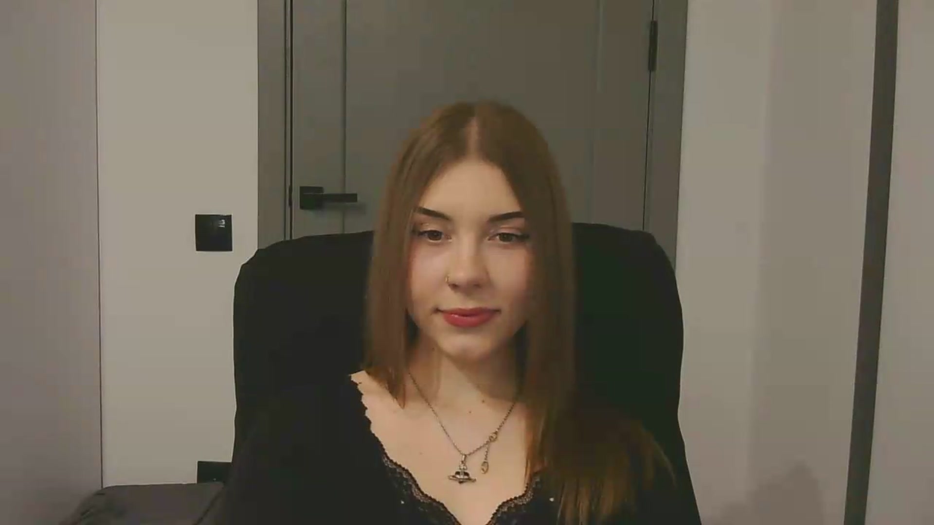 Gallery image thumbnail from YanaMeoww's myfreecams stream on, 05/20/2026, 18:54 image 20 of 20