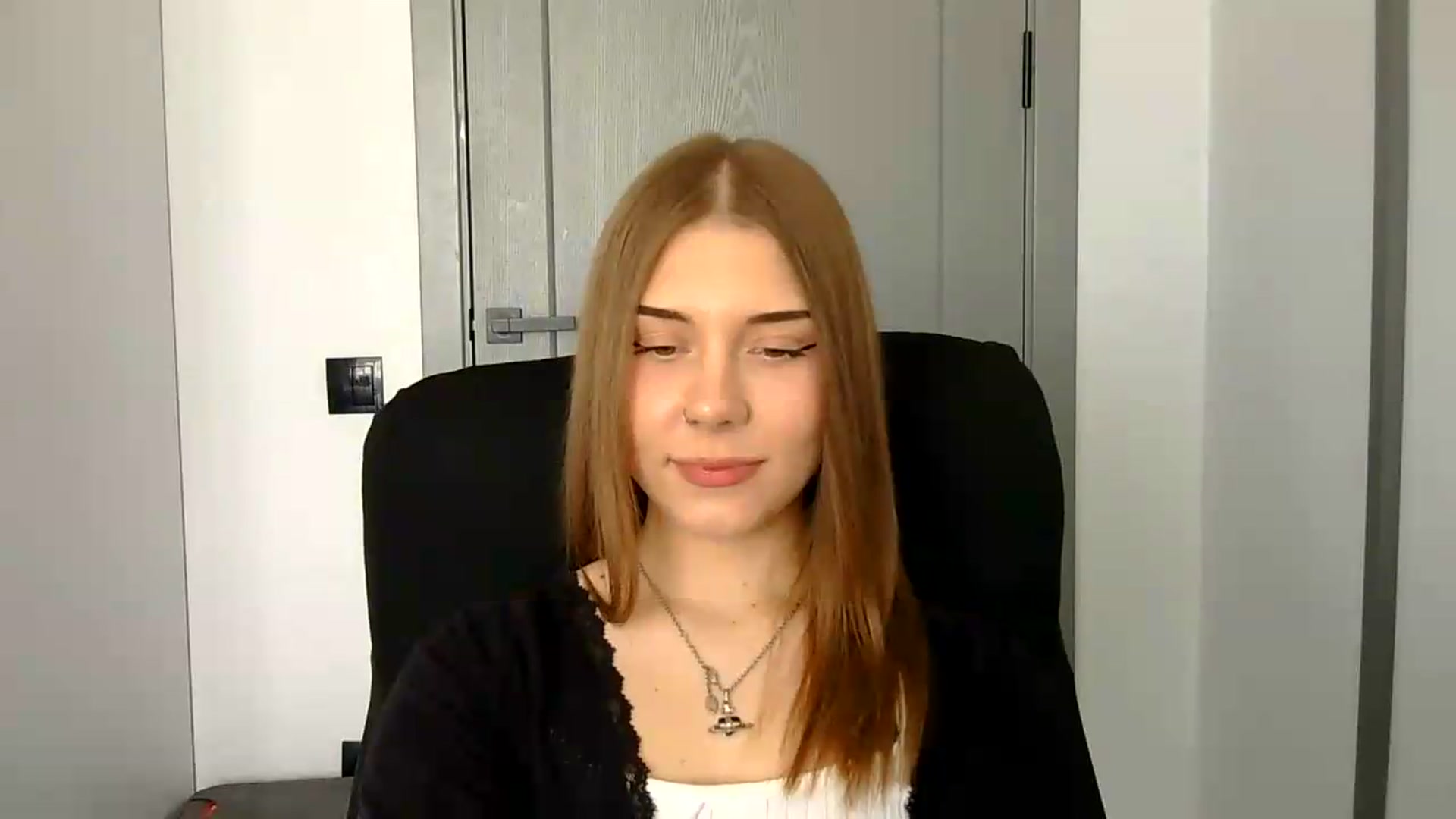 Gallery image thumbnail from YanaMeoww's myfreecams stream on, 05/21/2026, 15:09 image 16 of 20