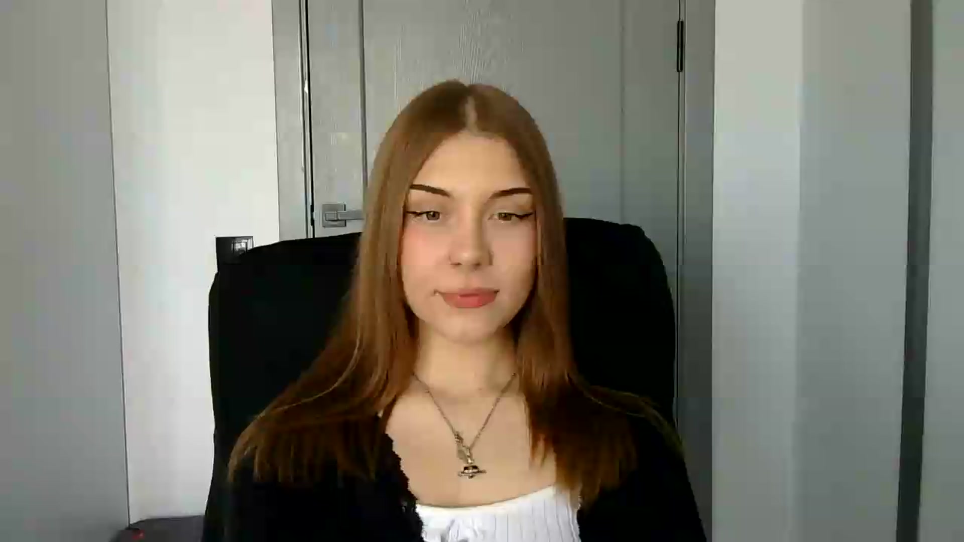 Gallery image thumbnail from YanaMeoww's myfreecams stream on, 05/21/2026, 15:09 image 10 of 20