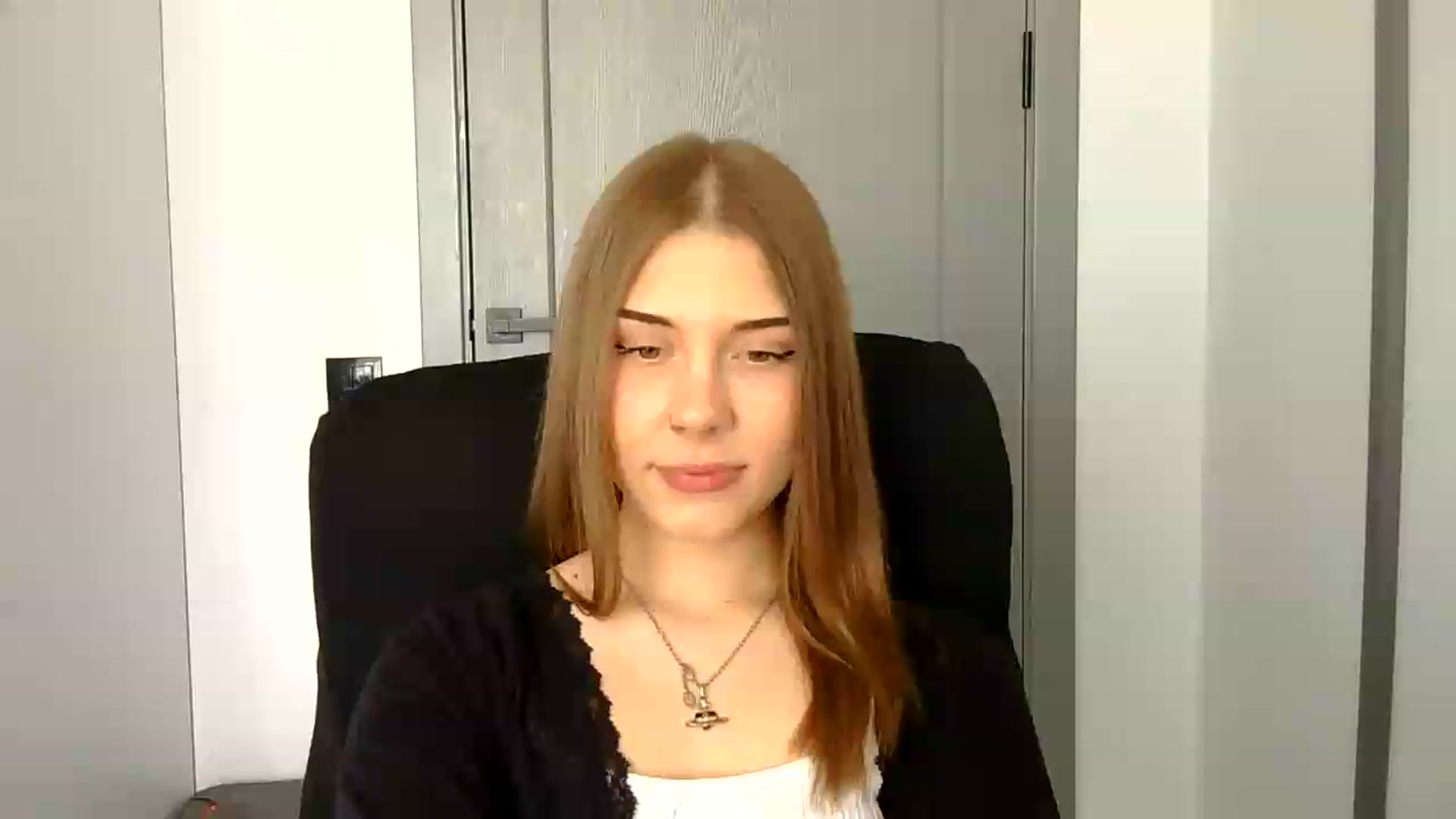 Gallery image thumbnail from YanaMeoww's myfreecams stream on, 05/21/2026, 15:09 image 14 of 20