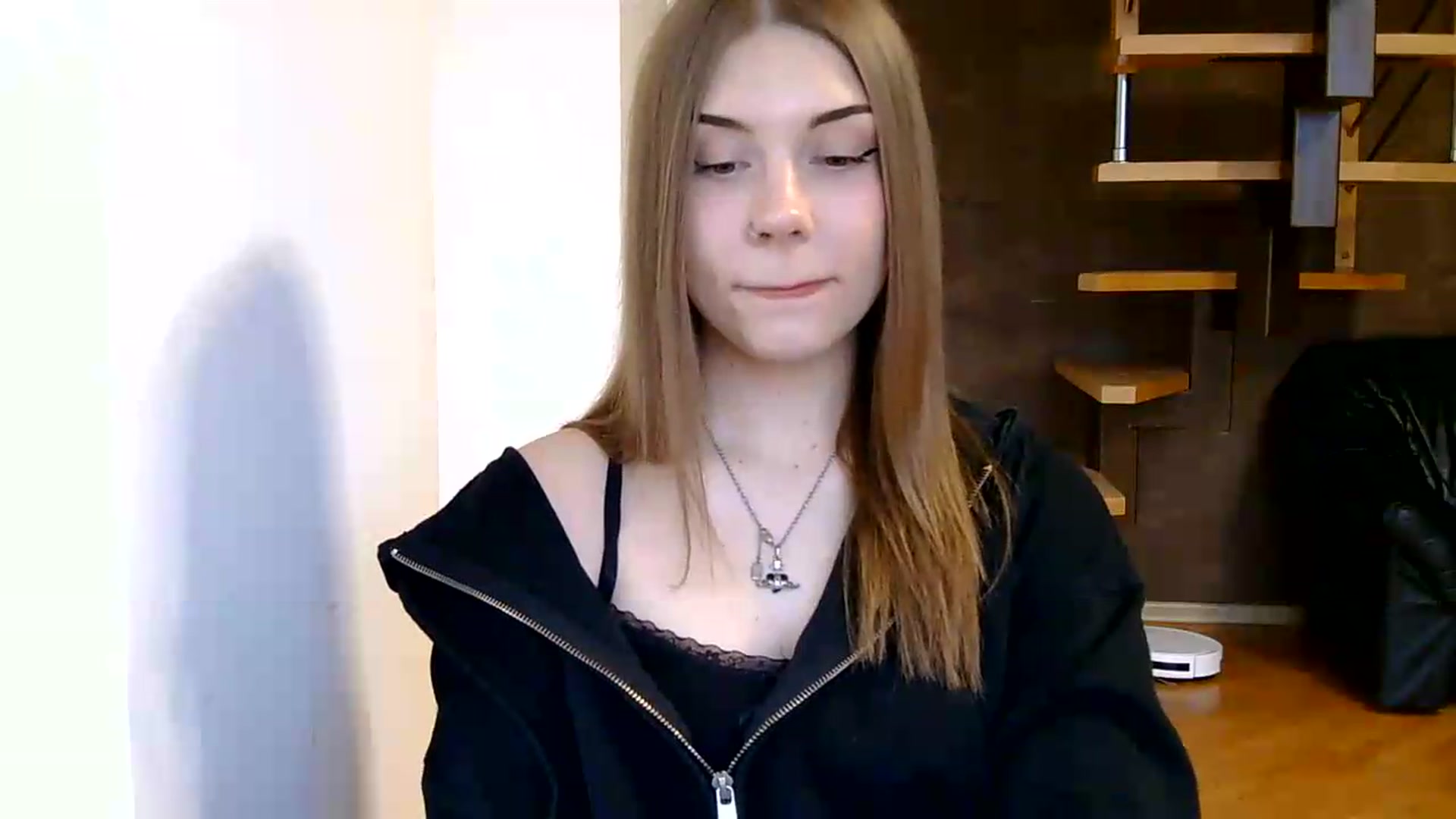 Gallery image thumbnail from YanaMeoww's myfreecams stream on, 05/31/2026, 17:47 image 5 of 20